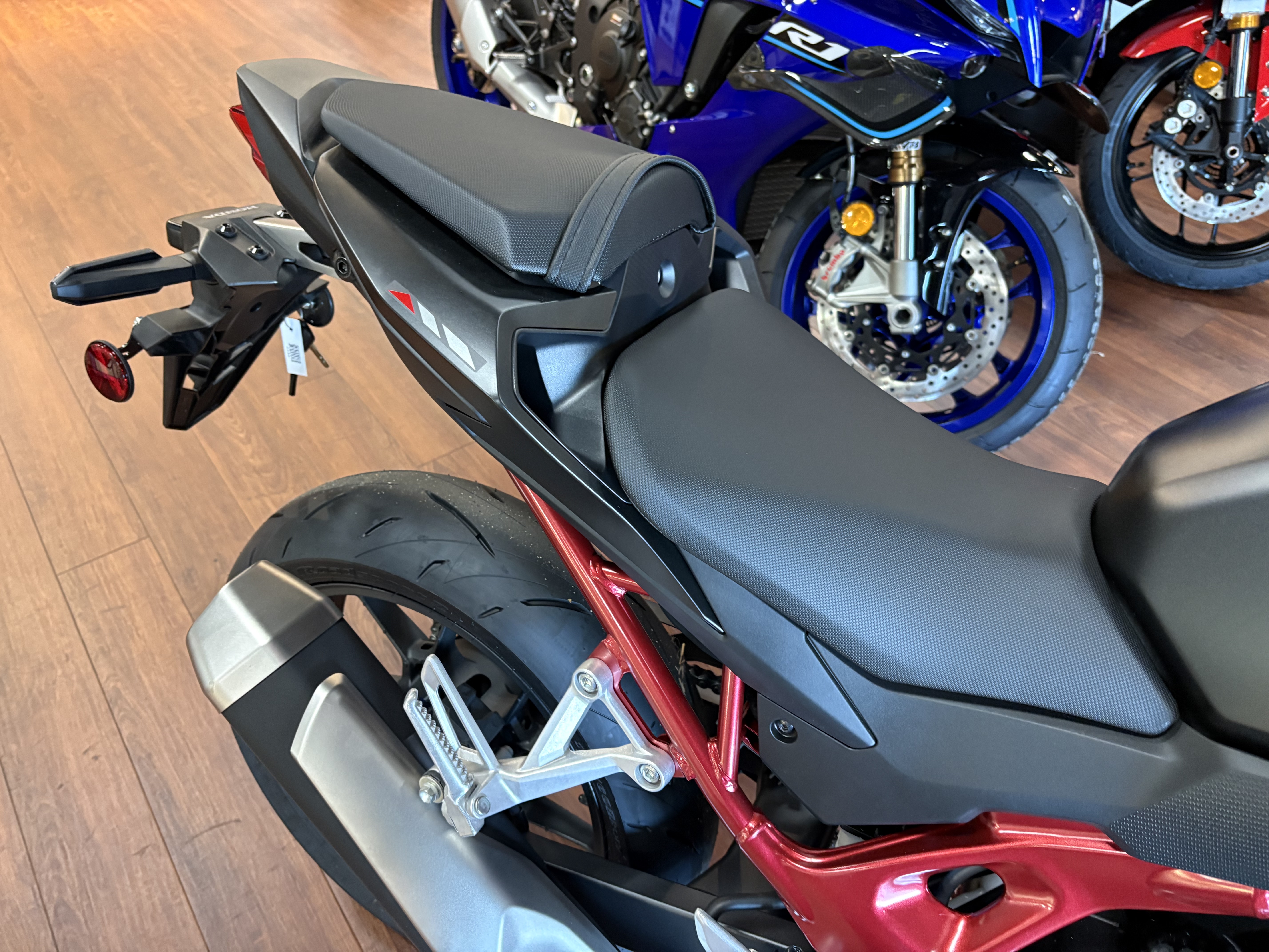 2026 Honda CB750 Hornet E-Clutch CRUISER