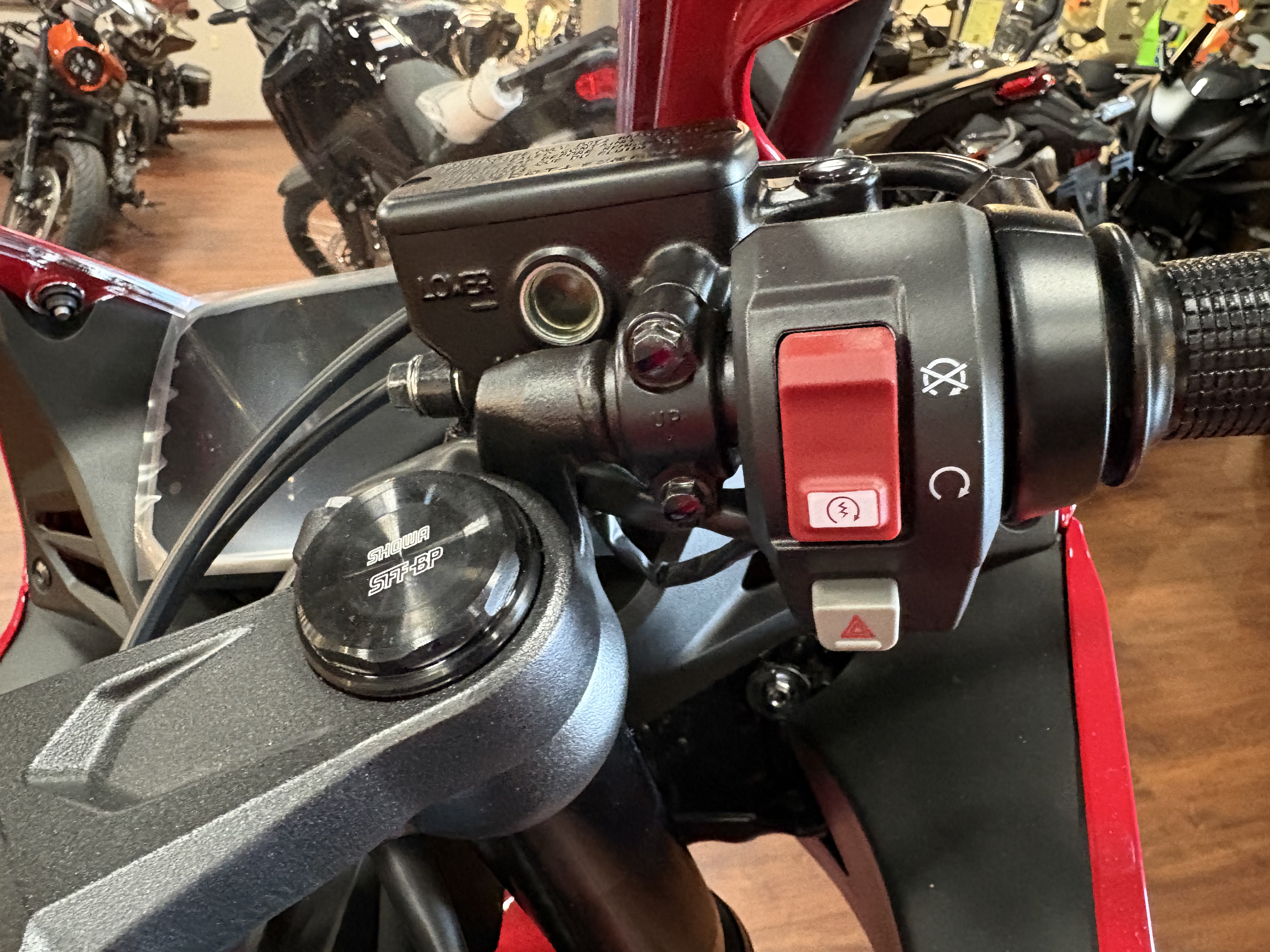 2026 Honda CBR650R E-Clutch SPORT BIKE