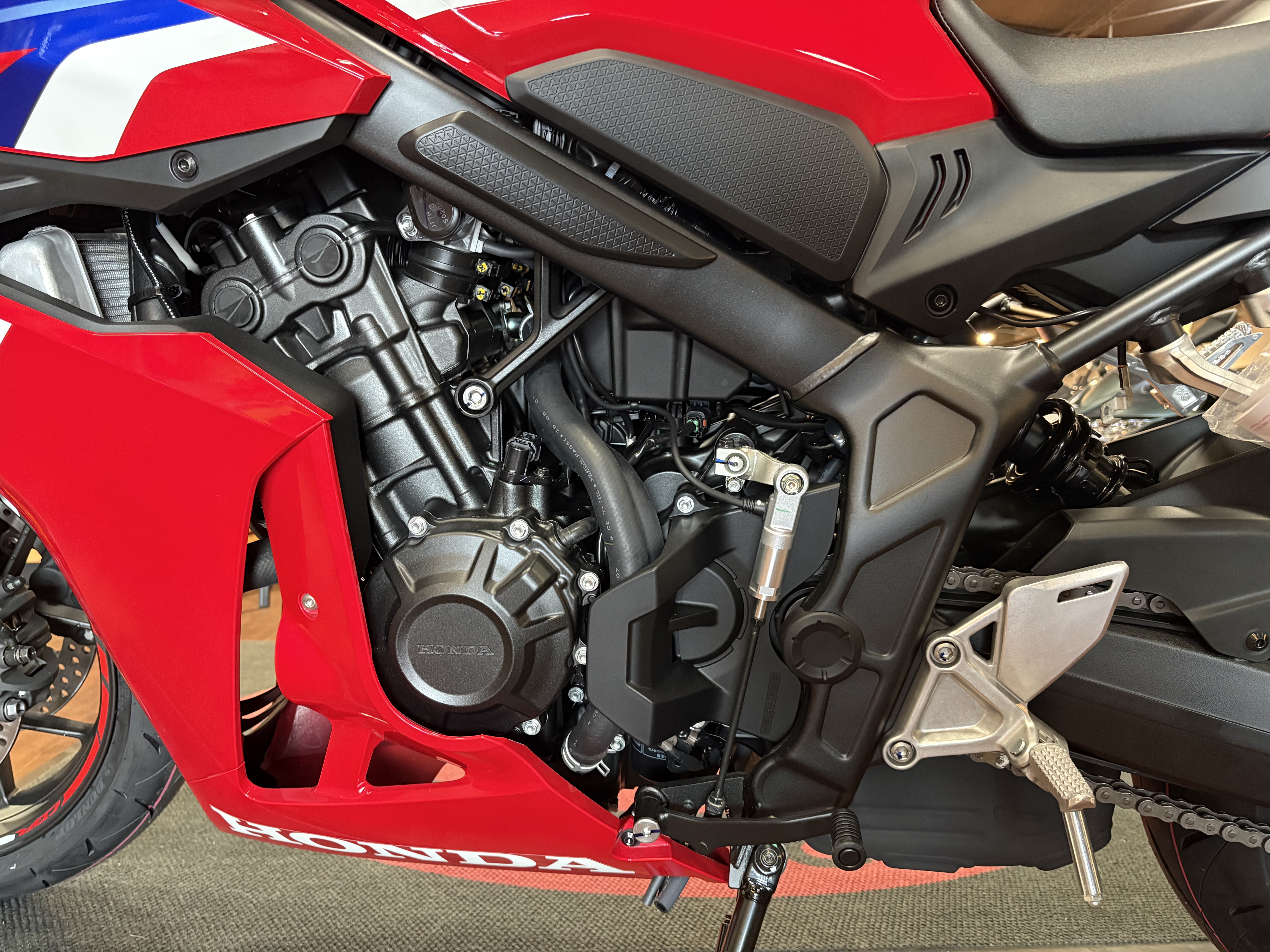 2026 Honda CBR650R E-Clutch SPORT BIKE