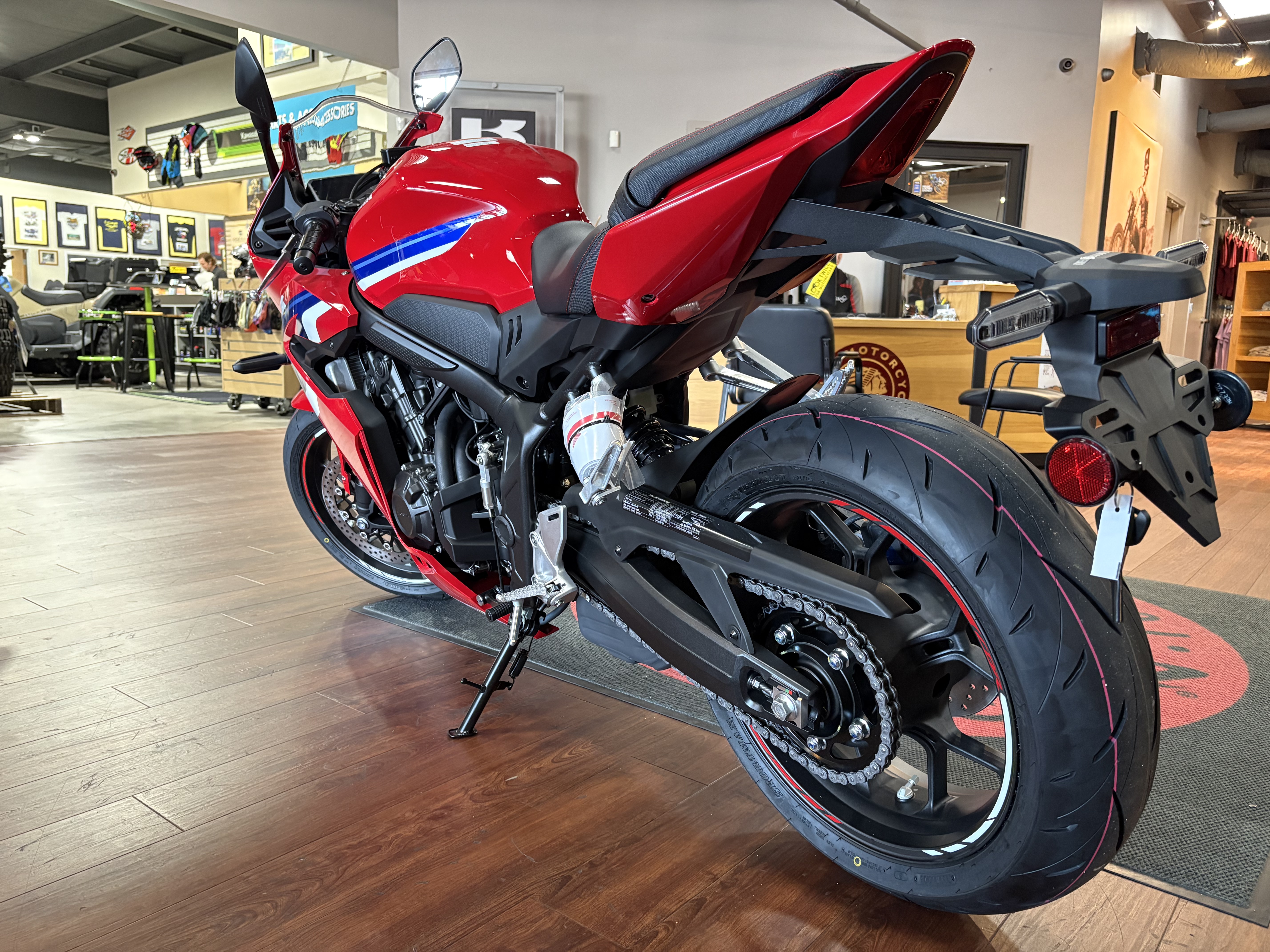2026 Honda CBR650R E-Clutch SPORT BIKE