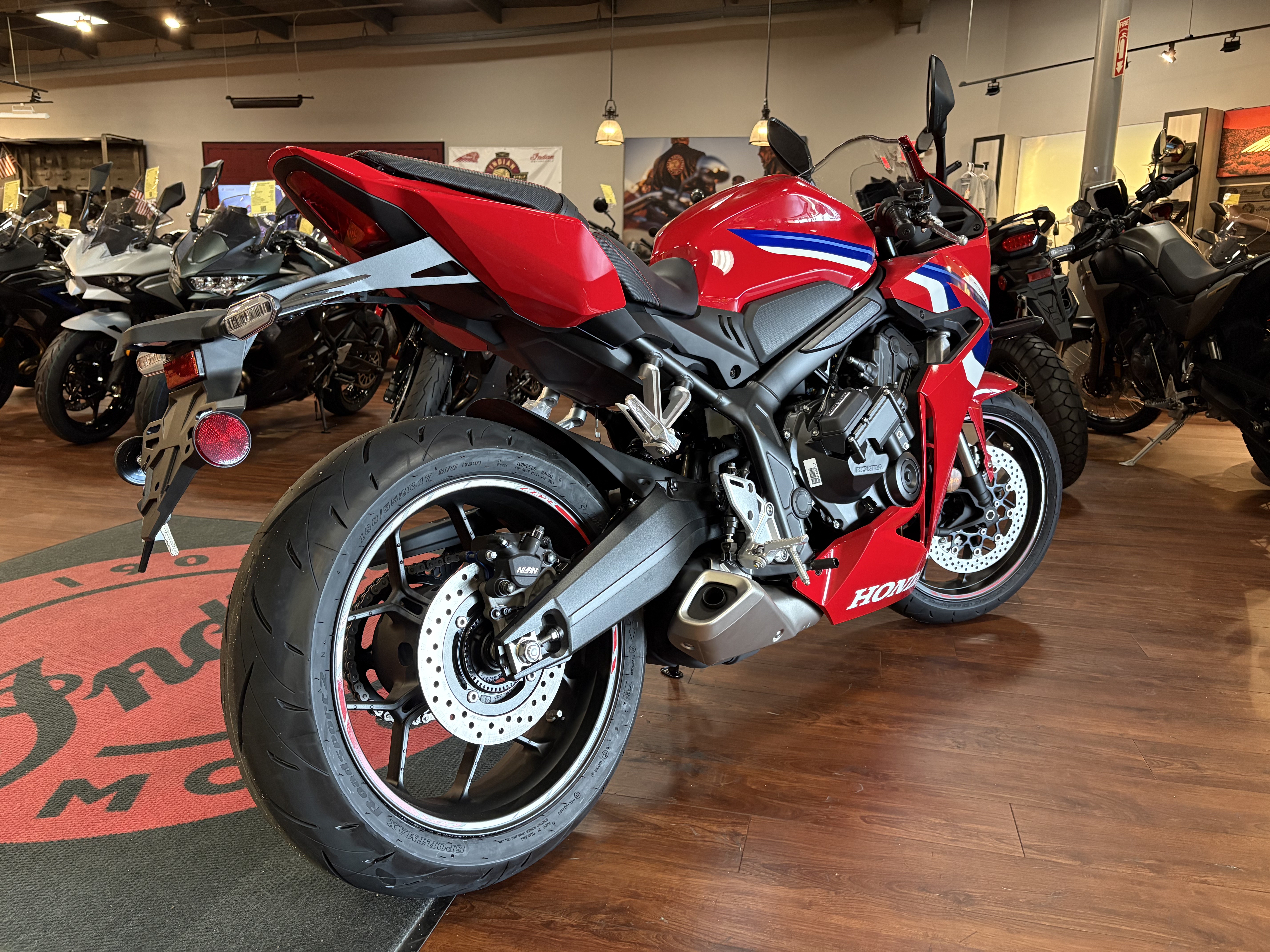 2026 Honda CBR650R E-Clutch SPORT BIKE