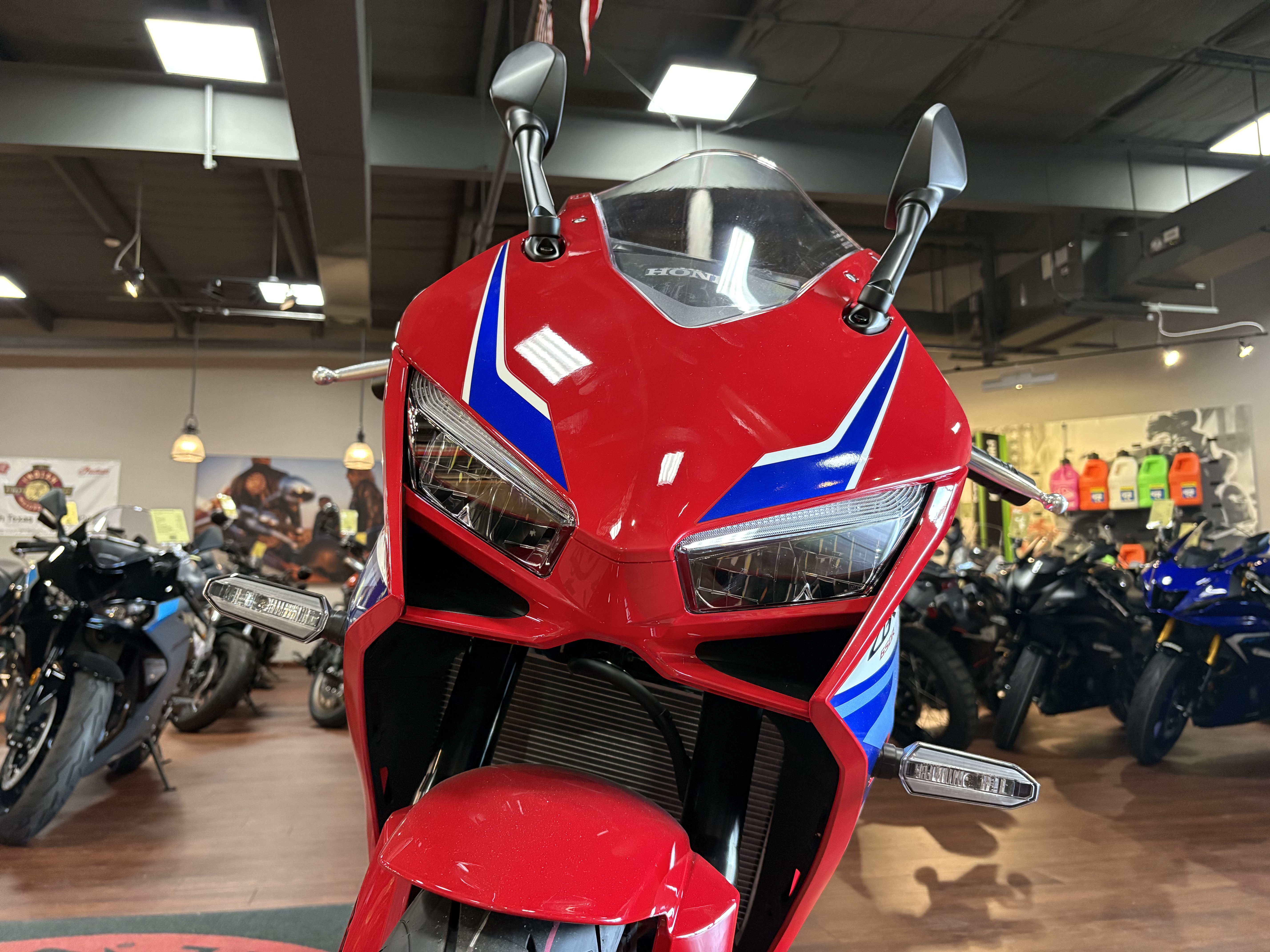 2026 Honda CBR650R E-Clutch SPORT BIKE