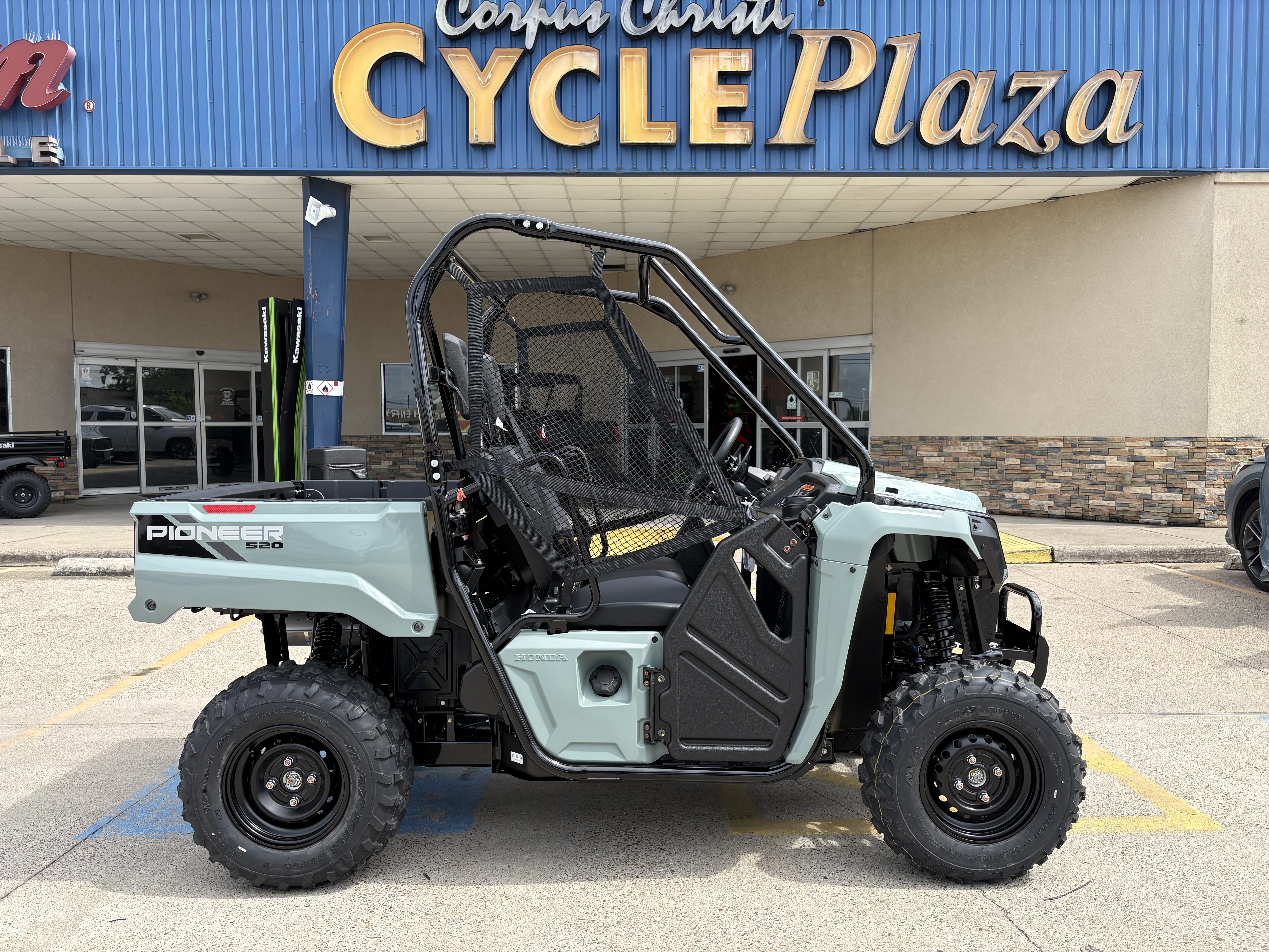 2026 Honda Pioneer 520 UTILITY VEHICLE