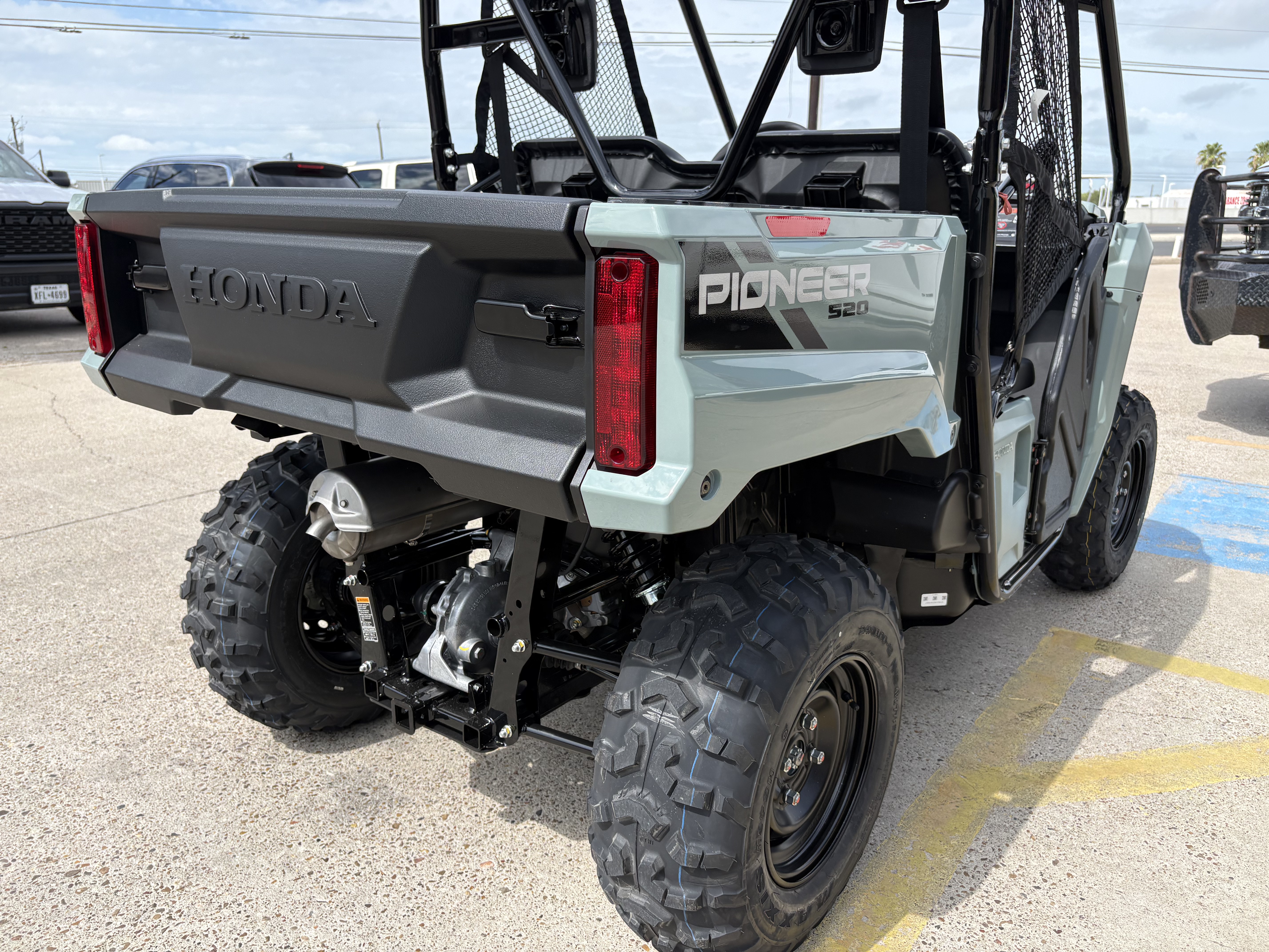 2026 Honda Pioneer 520 UTILITY VEHICLE