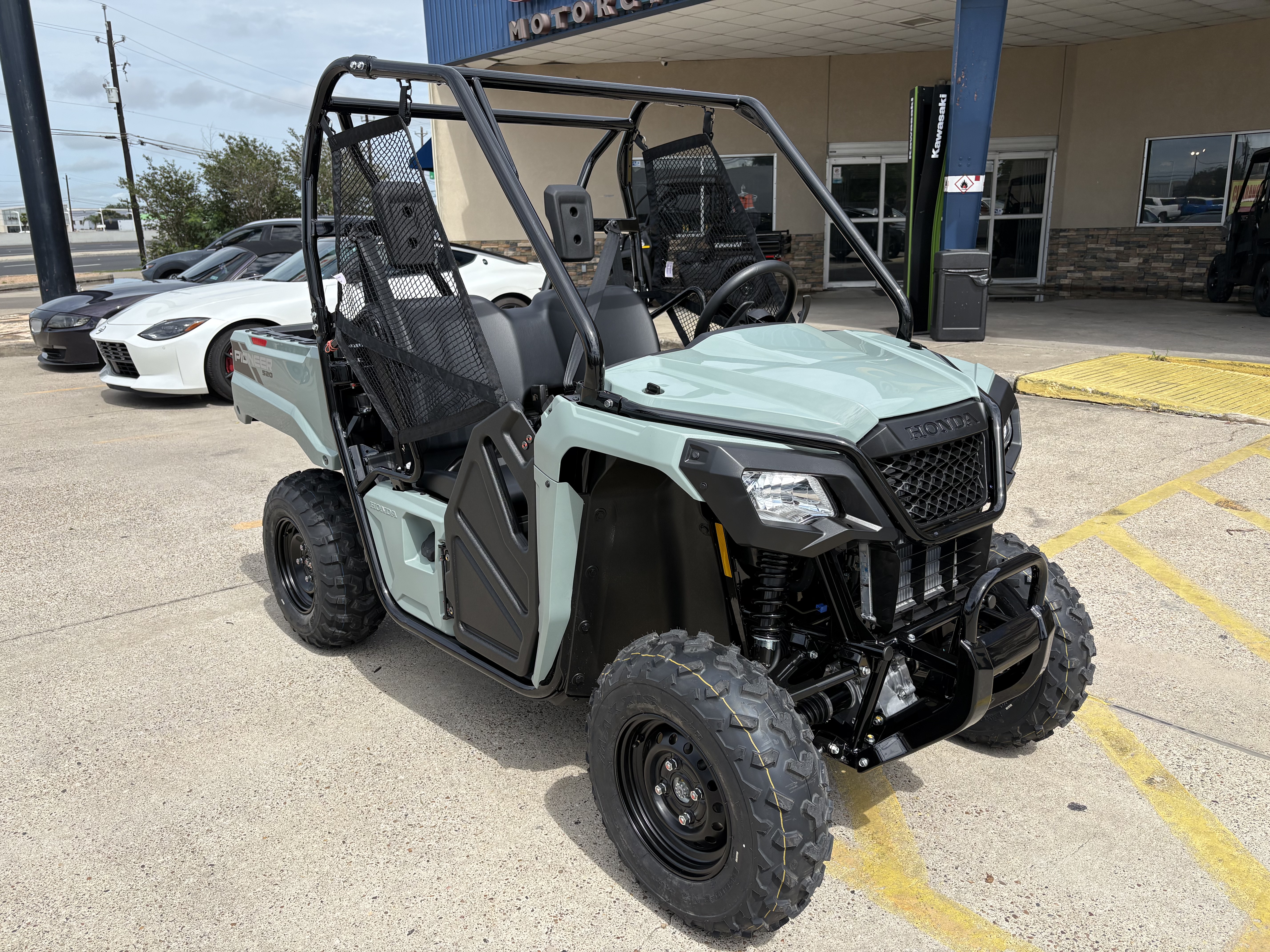 2026 Honda Pioneer 520 UTILITY VEHICLE