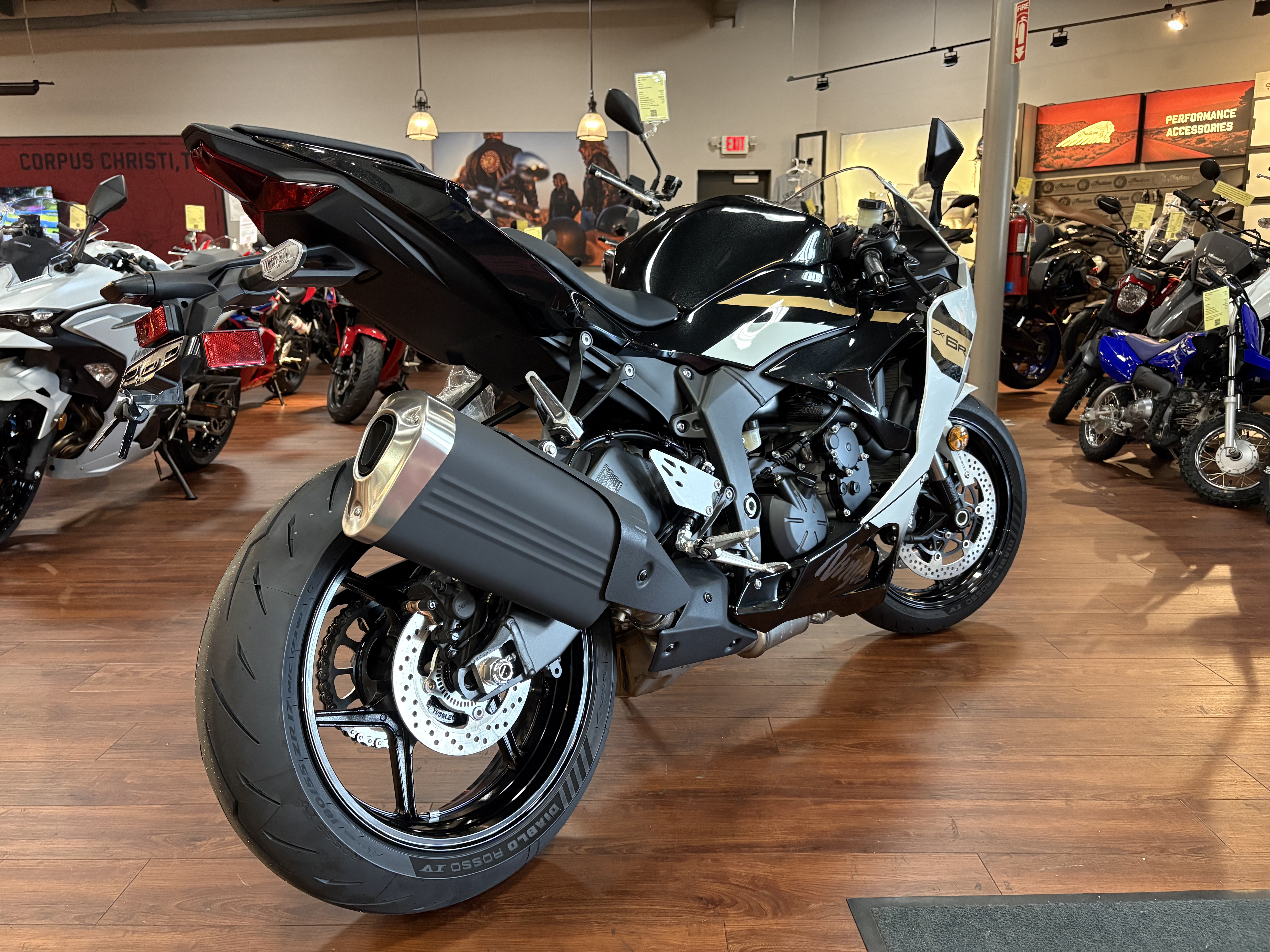 2026 Kawasaki Ninja ZX-6R SPORT BIKE