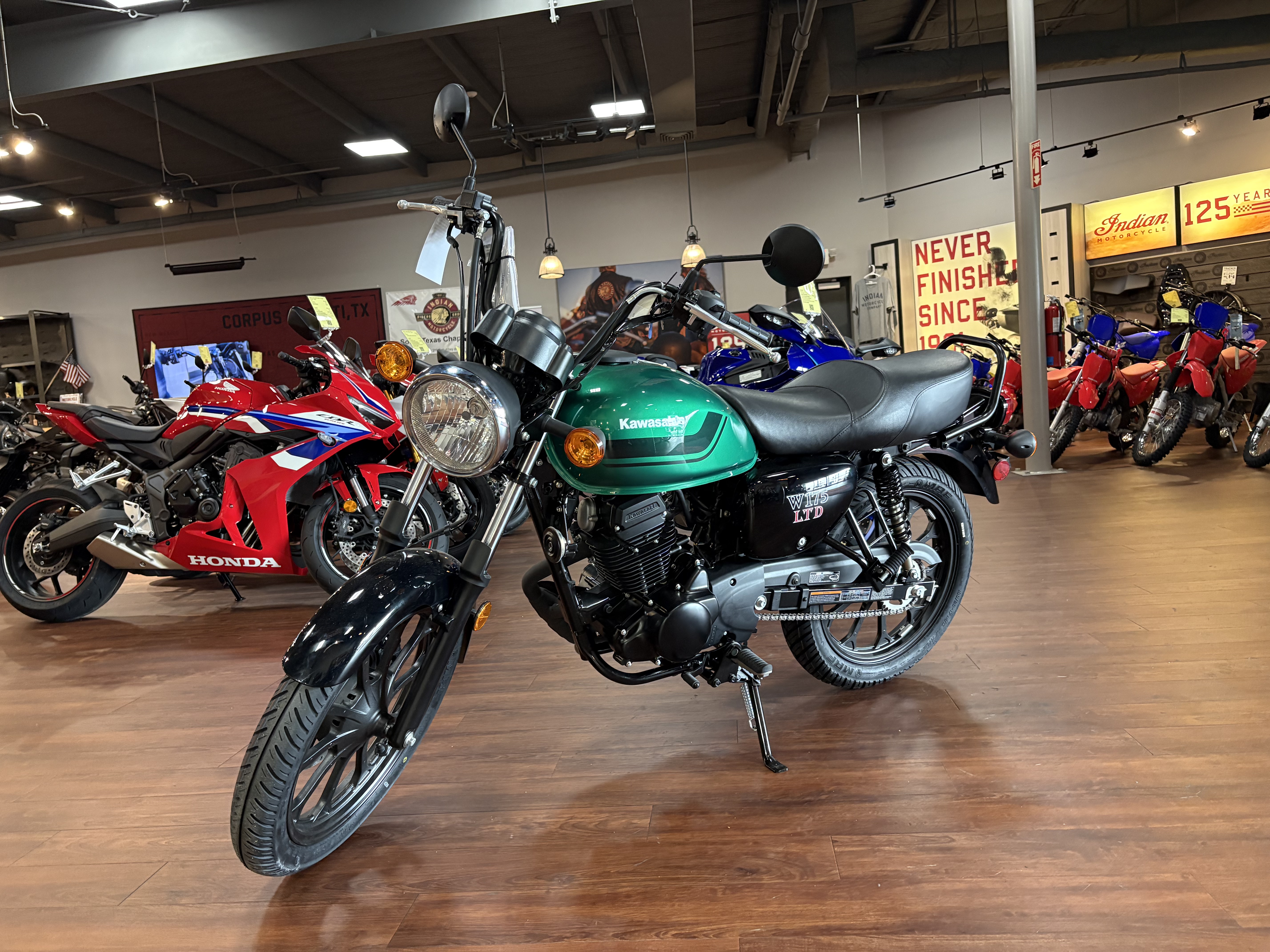 2026 KAWASAKI W175 LTD ABS CRUISER