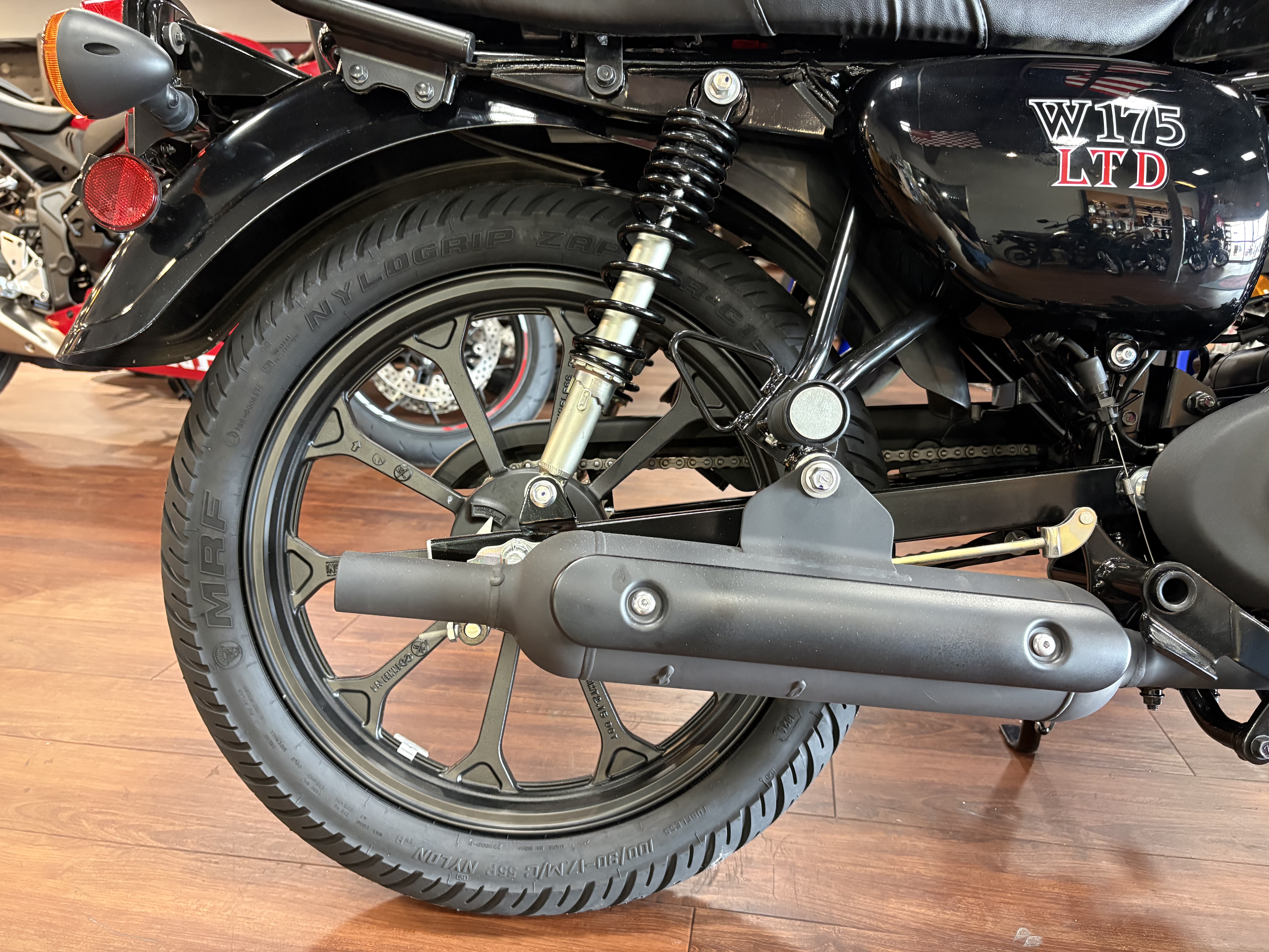 2026 KAWASAKI W175 LTD ABS CRUISER