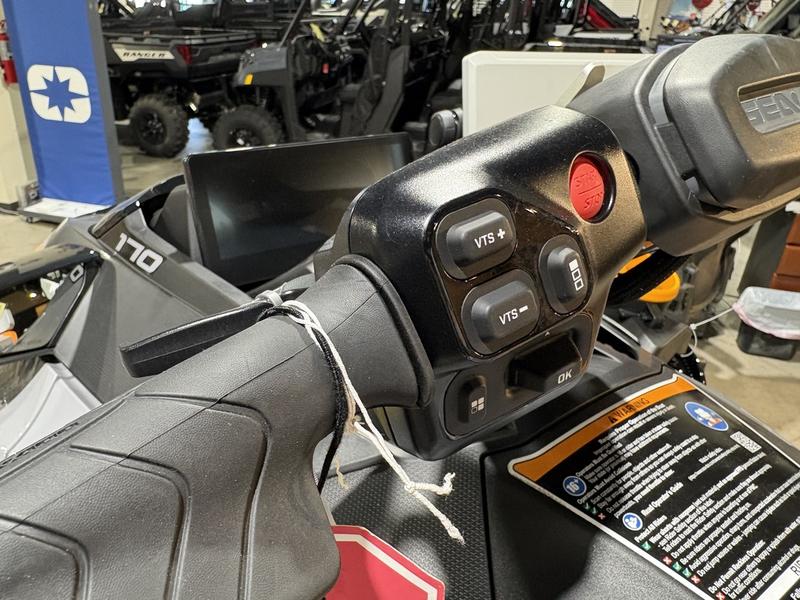 2026 Sea-Doo Fishpro Trophy 170 WATERCRAFT