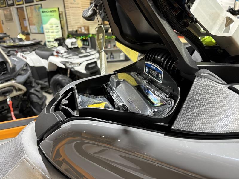 2026 Sea-Doo Fishpro Trophy 170 WATERCRAFT