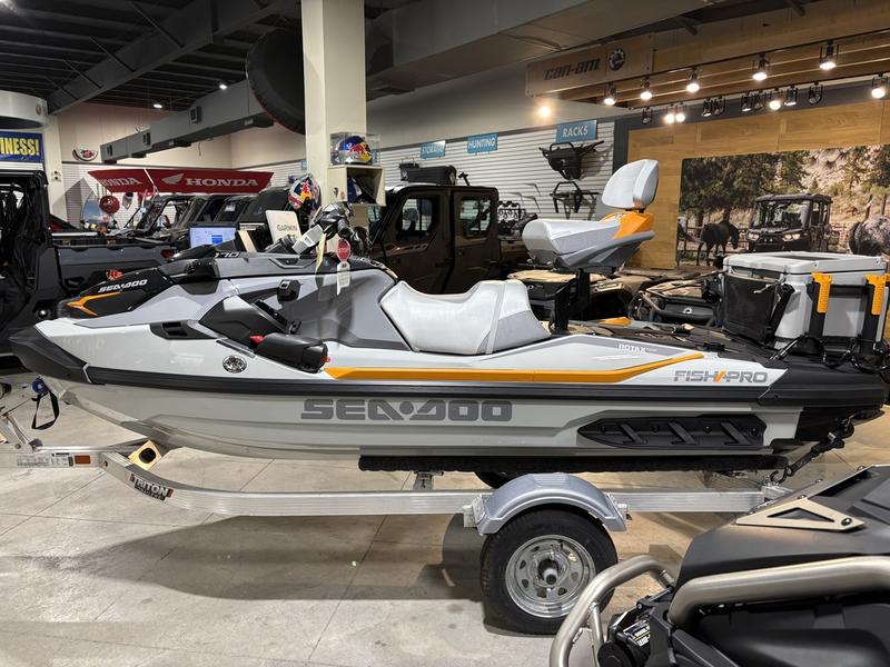 2026 Sea-Doo Fishpro Trophy 170 WATERCRAFT