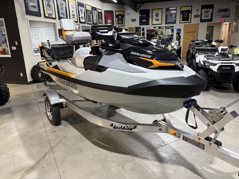 2026 Sea-Doo Fishpro Trophy 170 WATERCRAFT