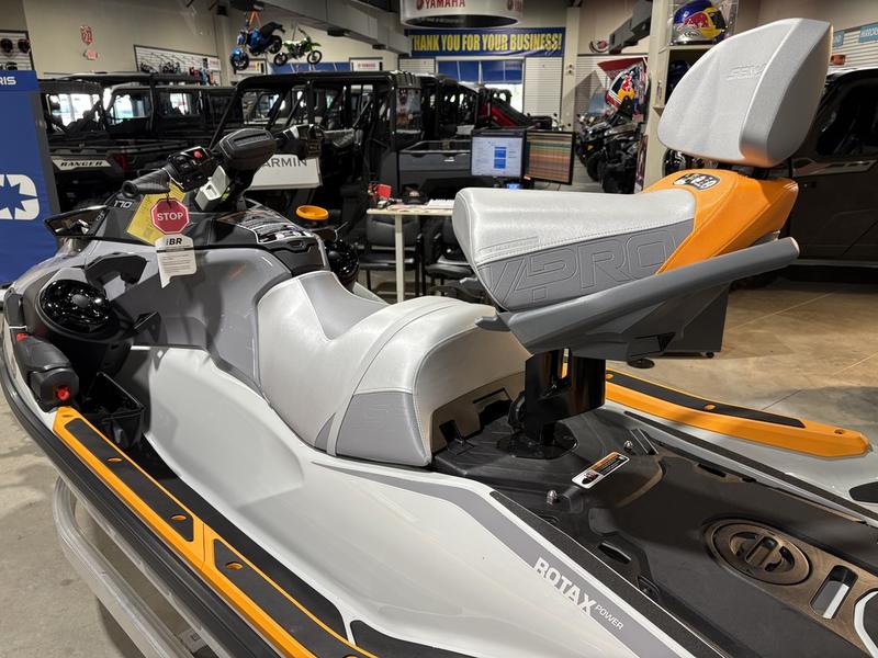 2026 Sea-Doo Fishpro Trophy 170 WATERCRAFT