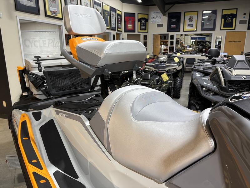 2026 Sea-Doo Fishpro Trophy 170 WATERCRAFT