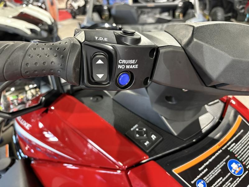 2026 Yamaha Waverunner VX Deluxe WATERCRAFT