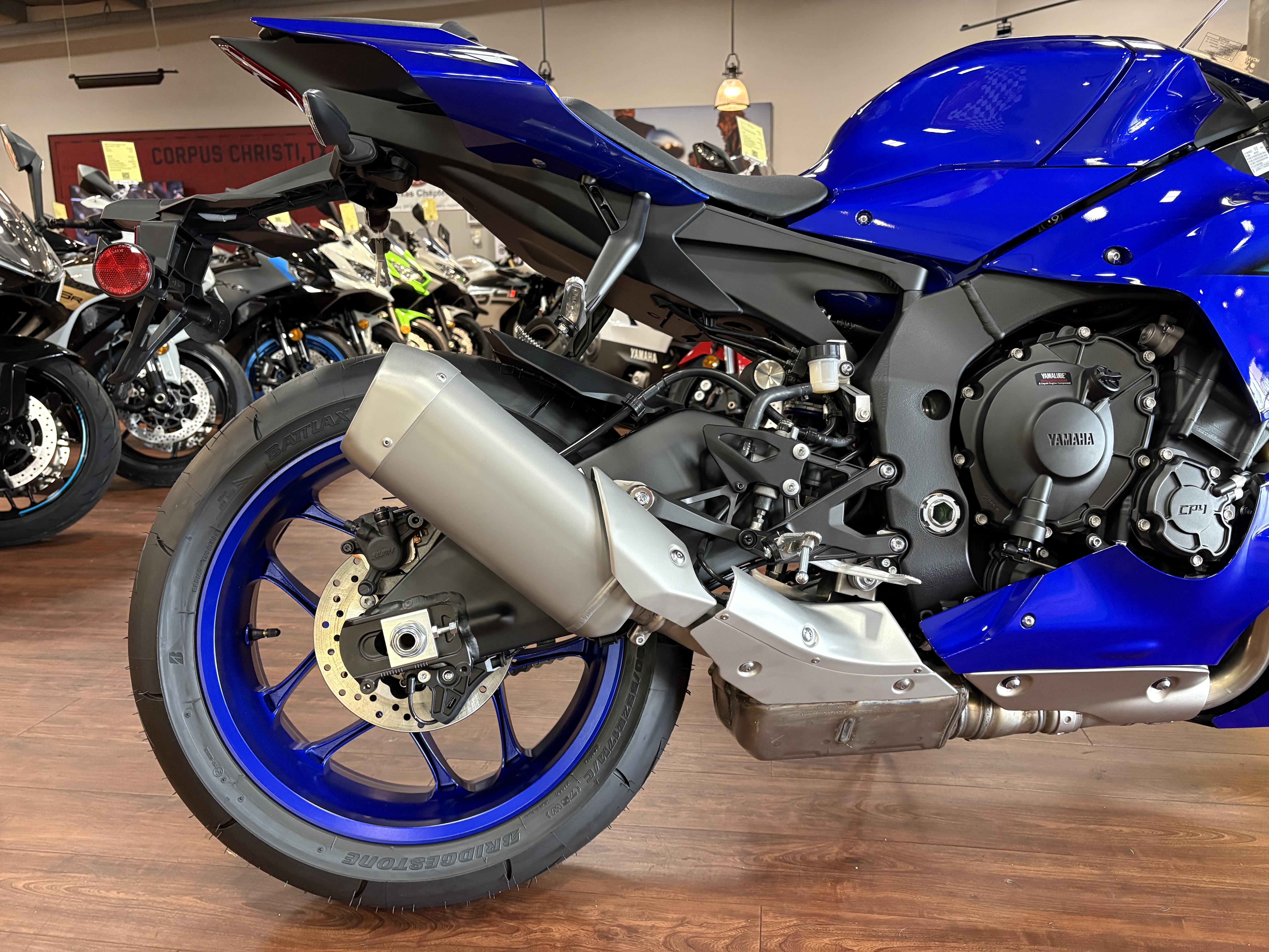 2026 Yamaha YZF-R1 SPORT BIKE
