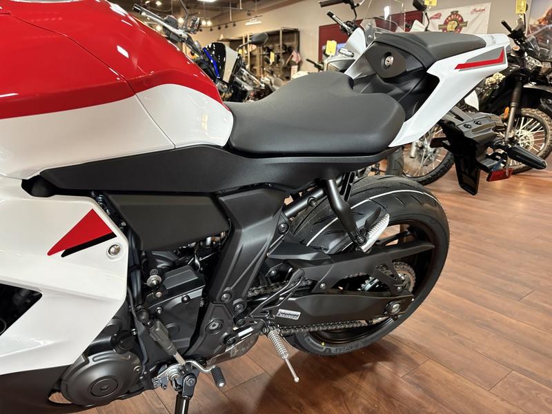 2026 Yamaha YZF-R7 70th Anniversary Edition SPORT BIKE