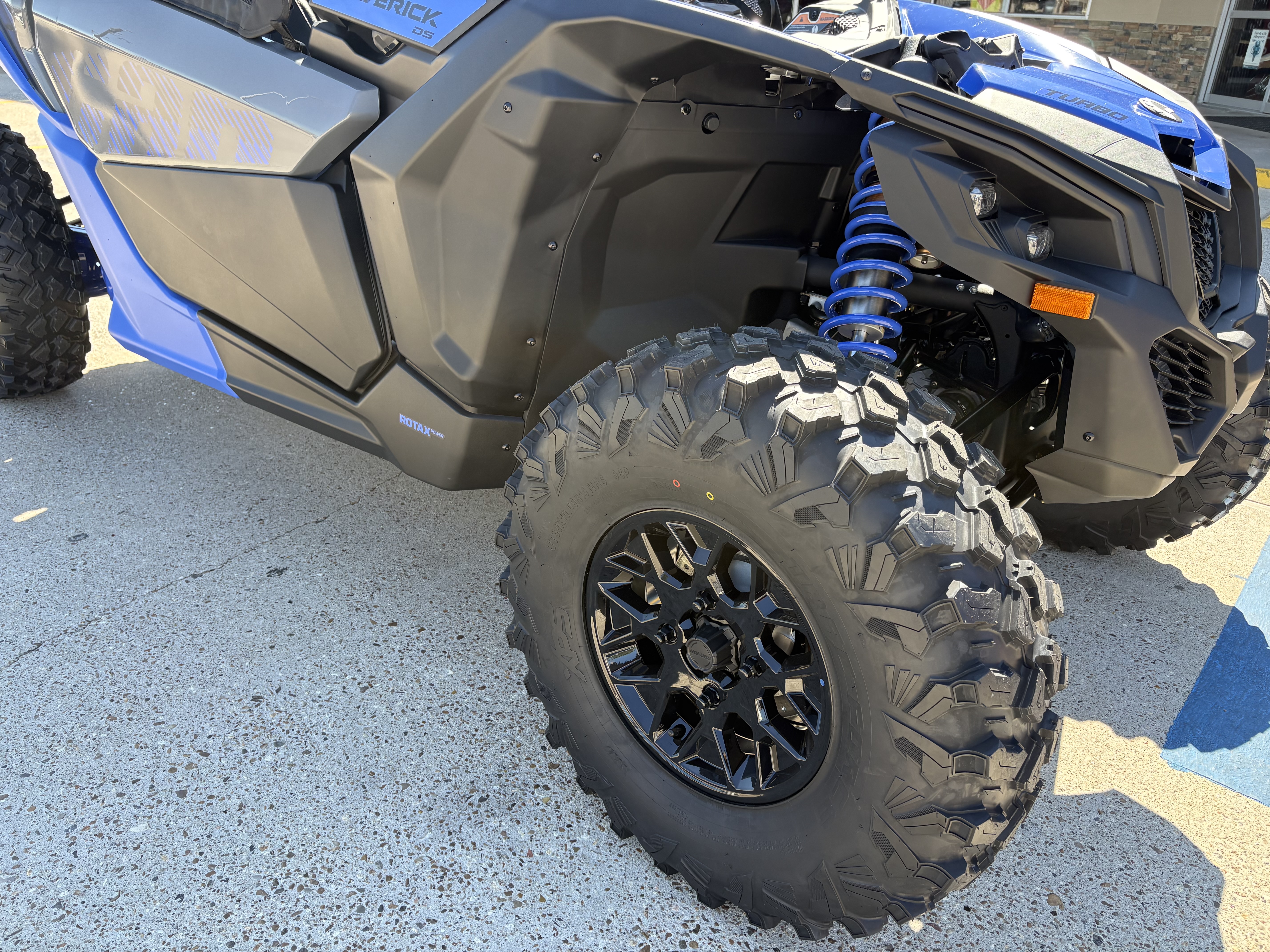 2027 Can-Am Maverick X3 DS Turbo Side x Side