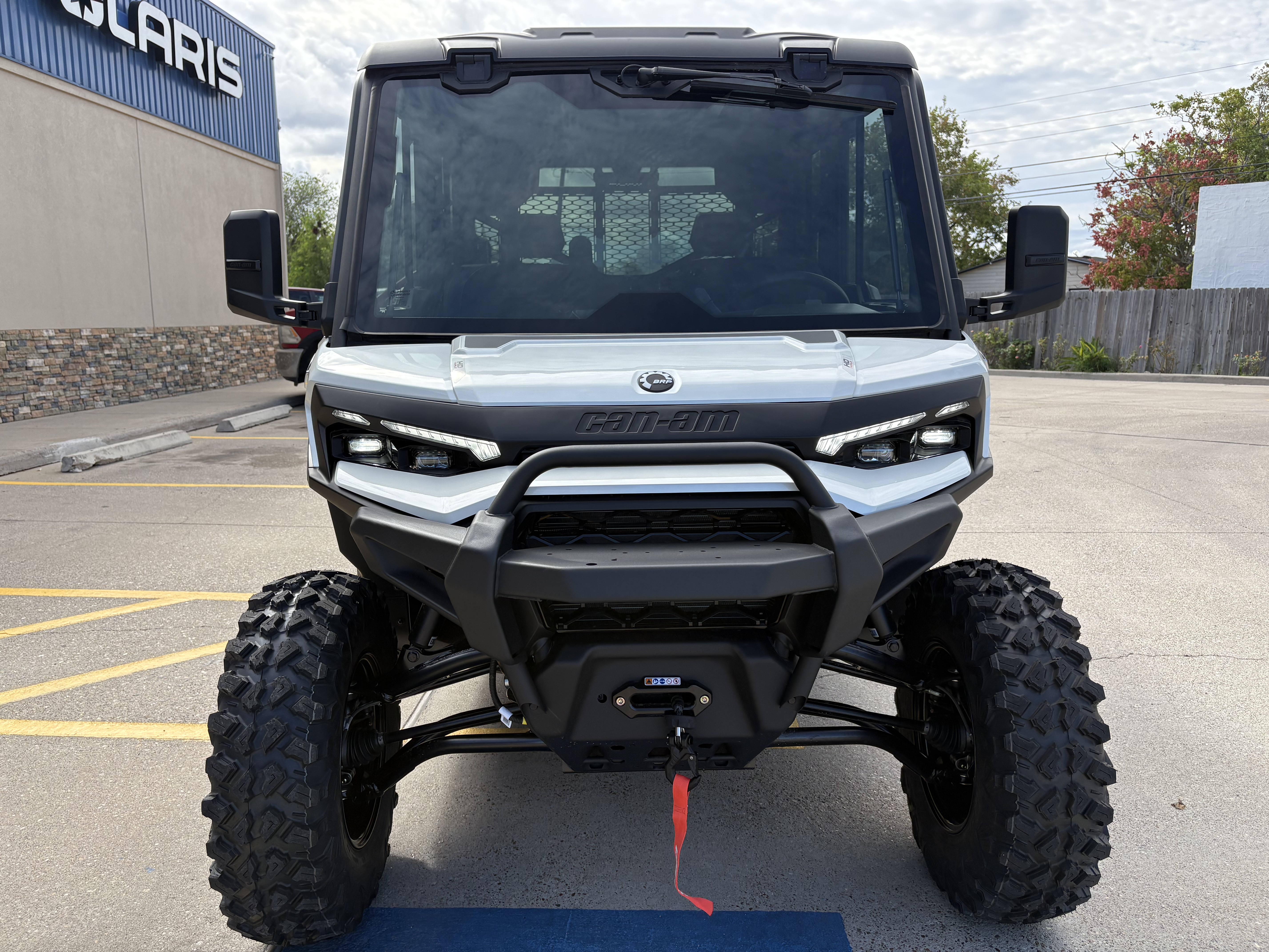 2027 Can-Am Defender XU MAX Limited UTILITY VEHICLE
