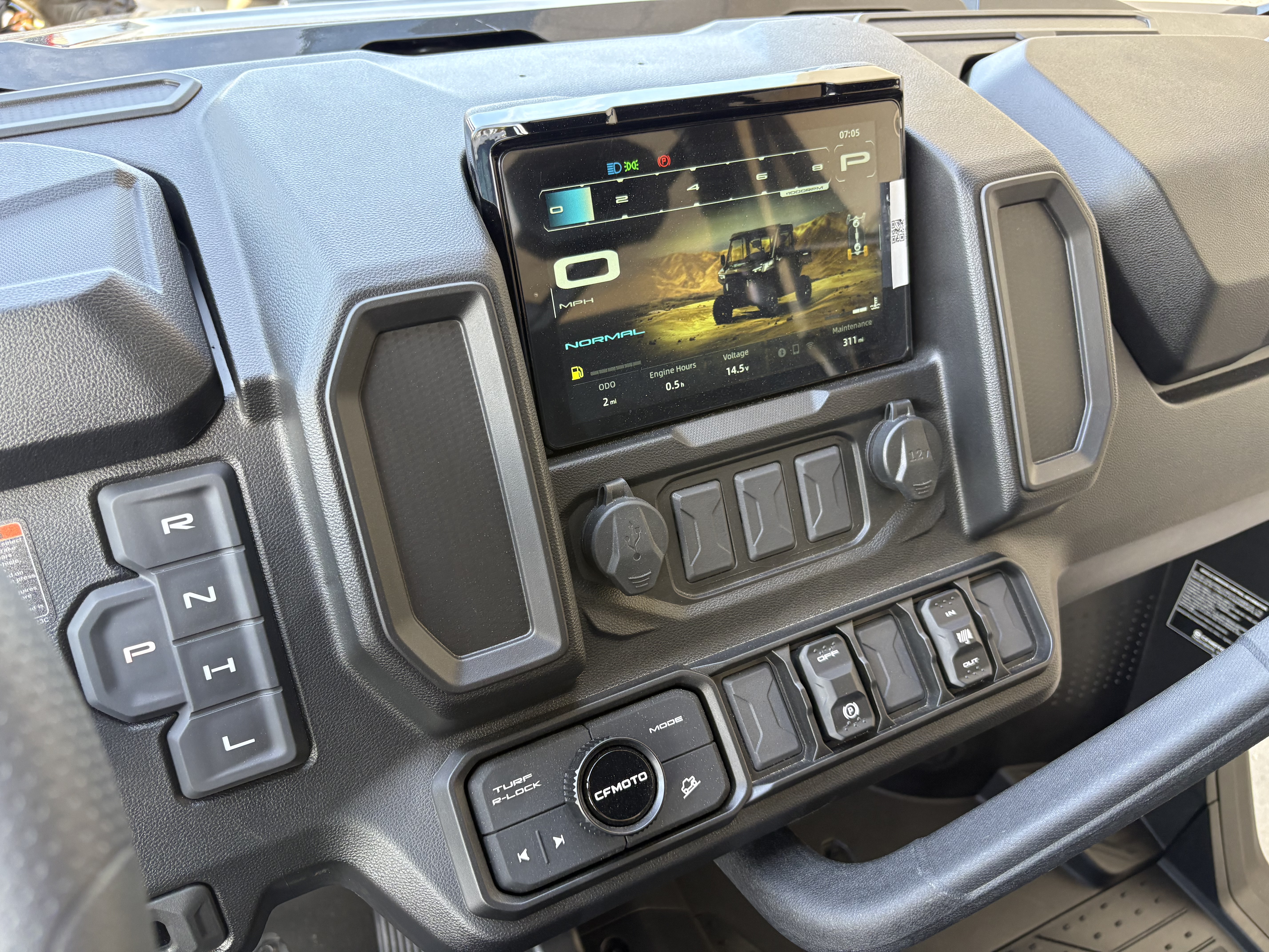2027 CFMOTO UFORCE U10 EPS UTILITY VEHICLE