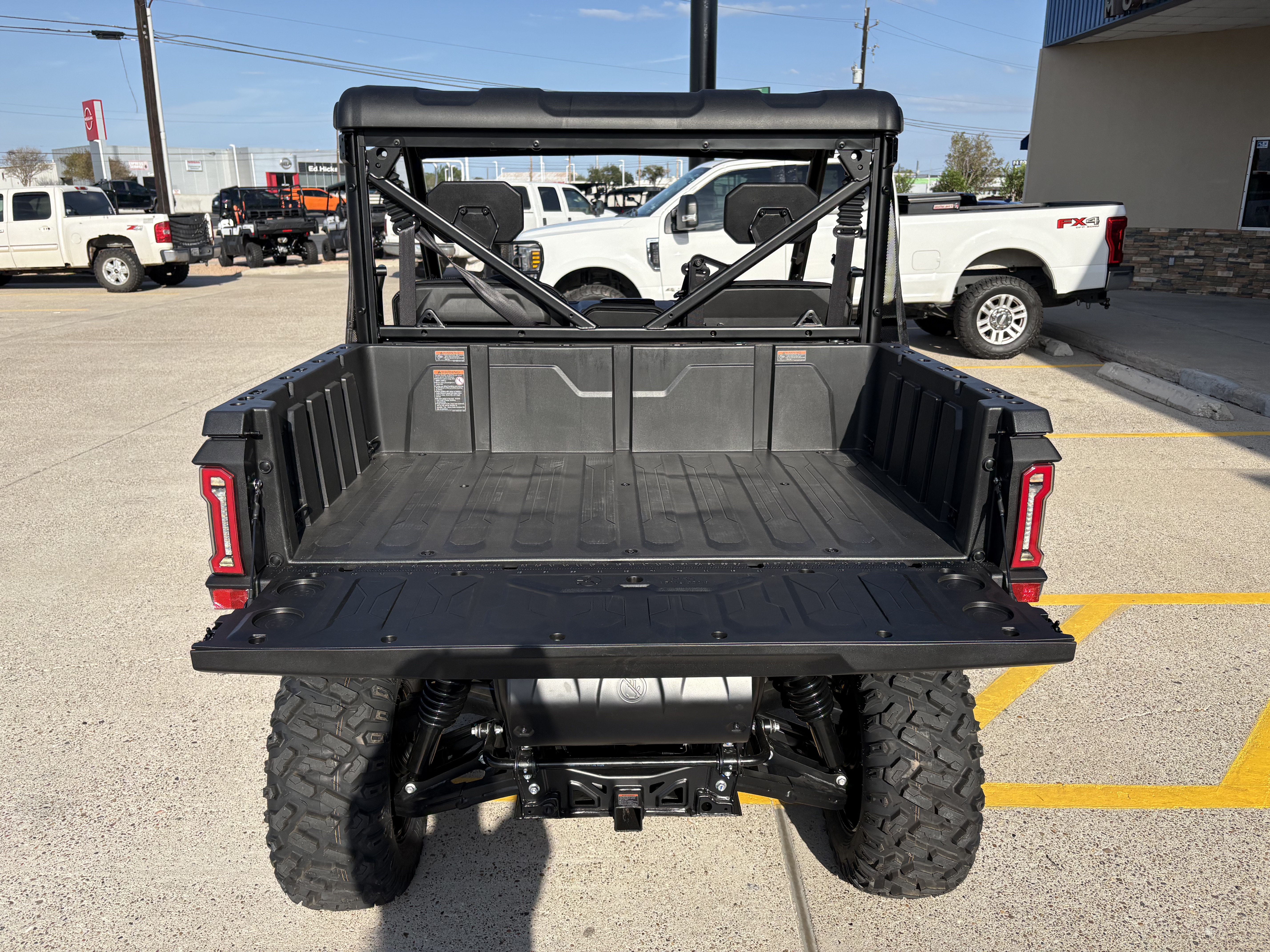2027 CFMOTO UFORCE U10 EPS UTILITY VEHICLE
