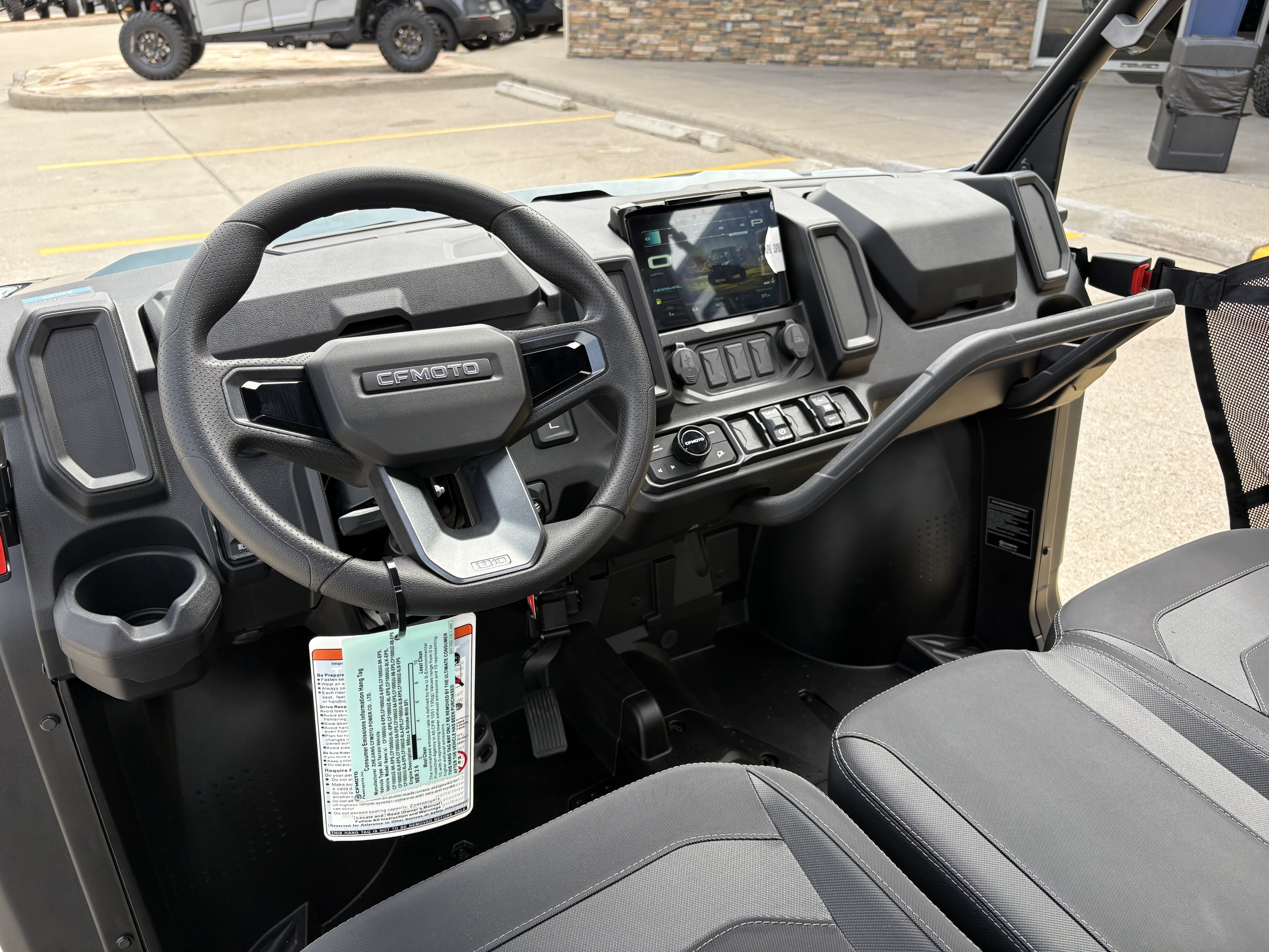 2027 CFMOTO UFORCE U10 EPS UTILITY VEHICLE