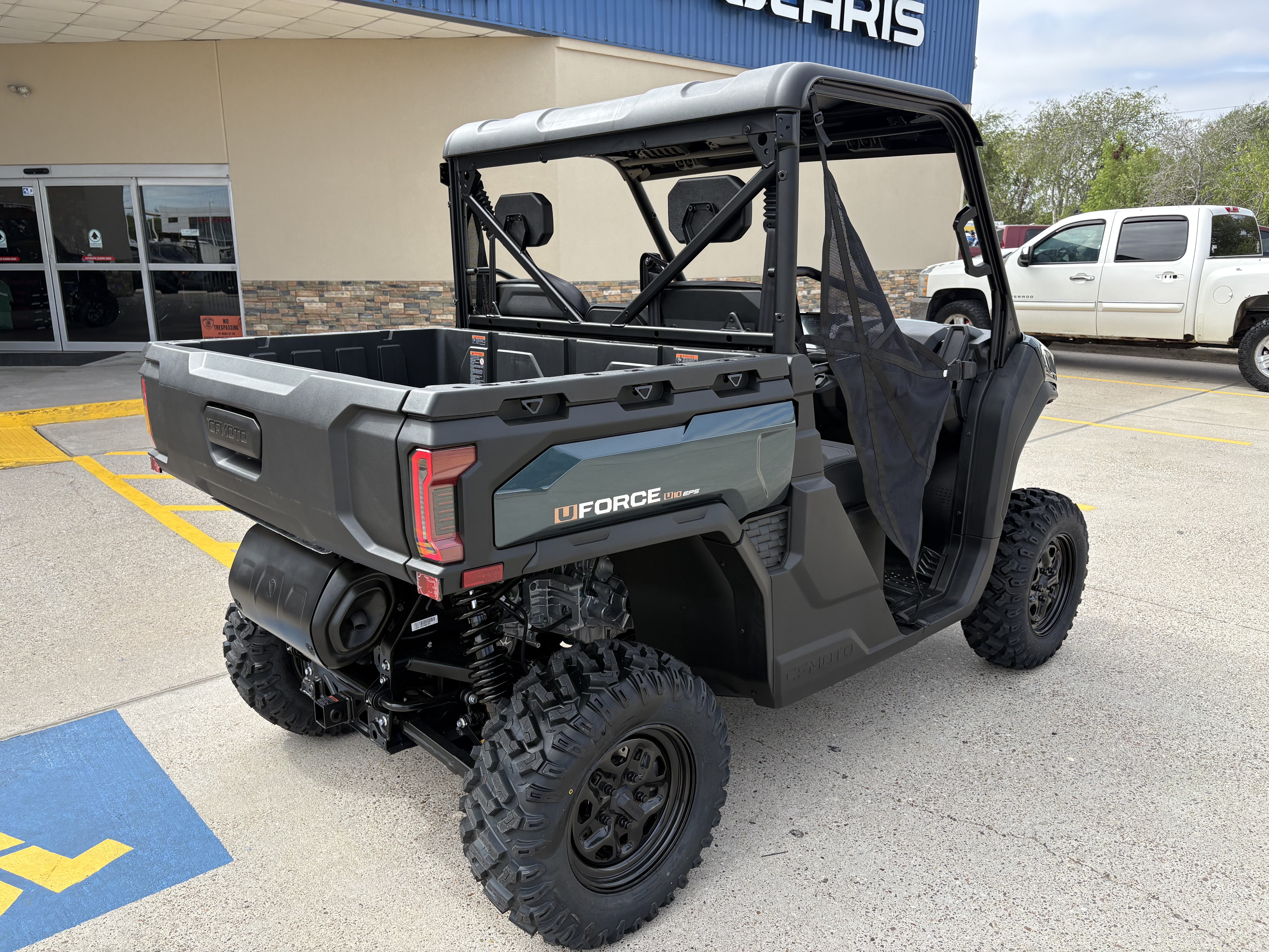 2027 CFMOTO UFORCE U10 EPS UTILITY VEHICLE