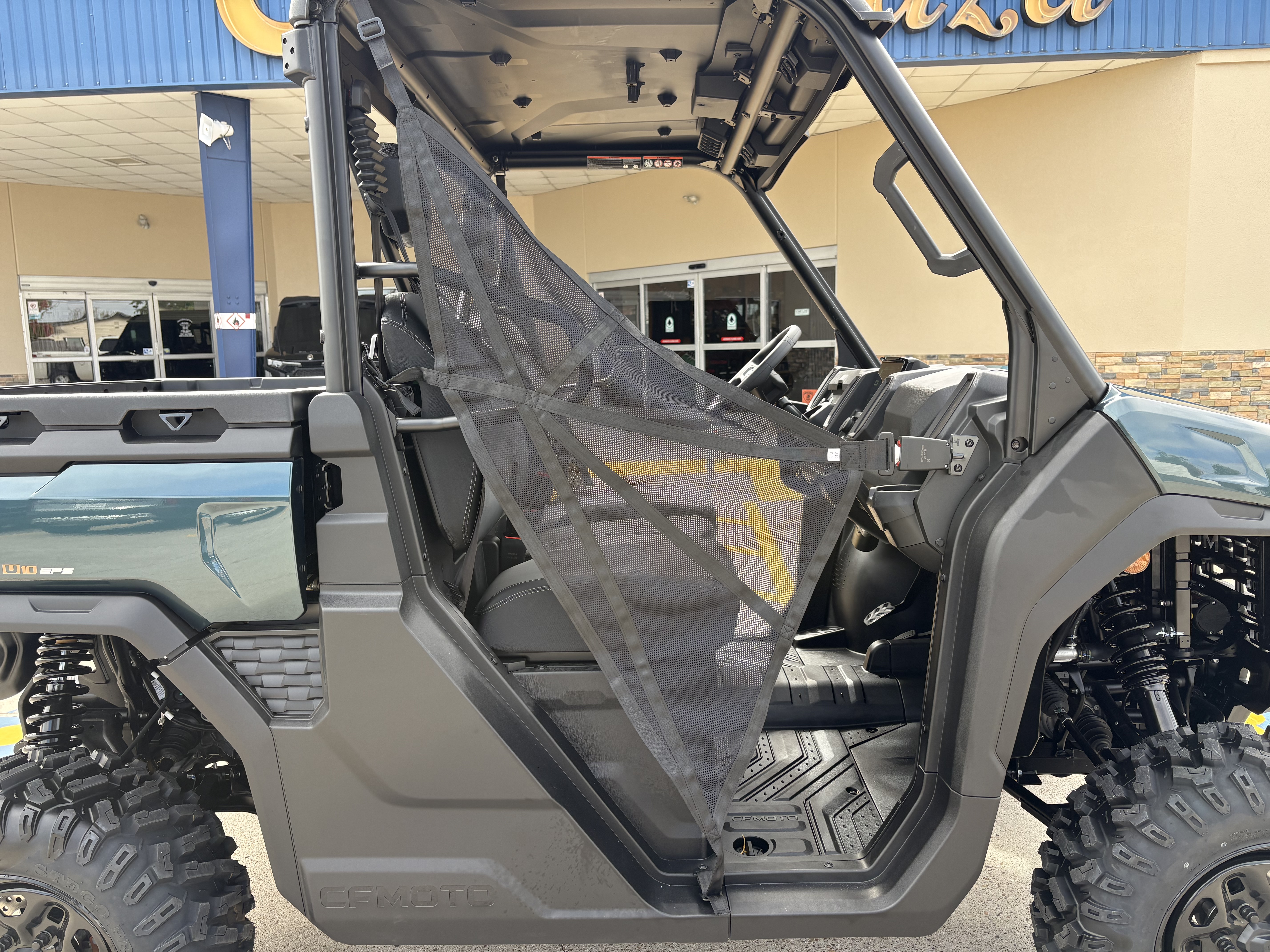 2027 CFMOTO UFORCE U10 EPS UTILITY VEHICLE