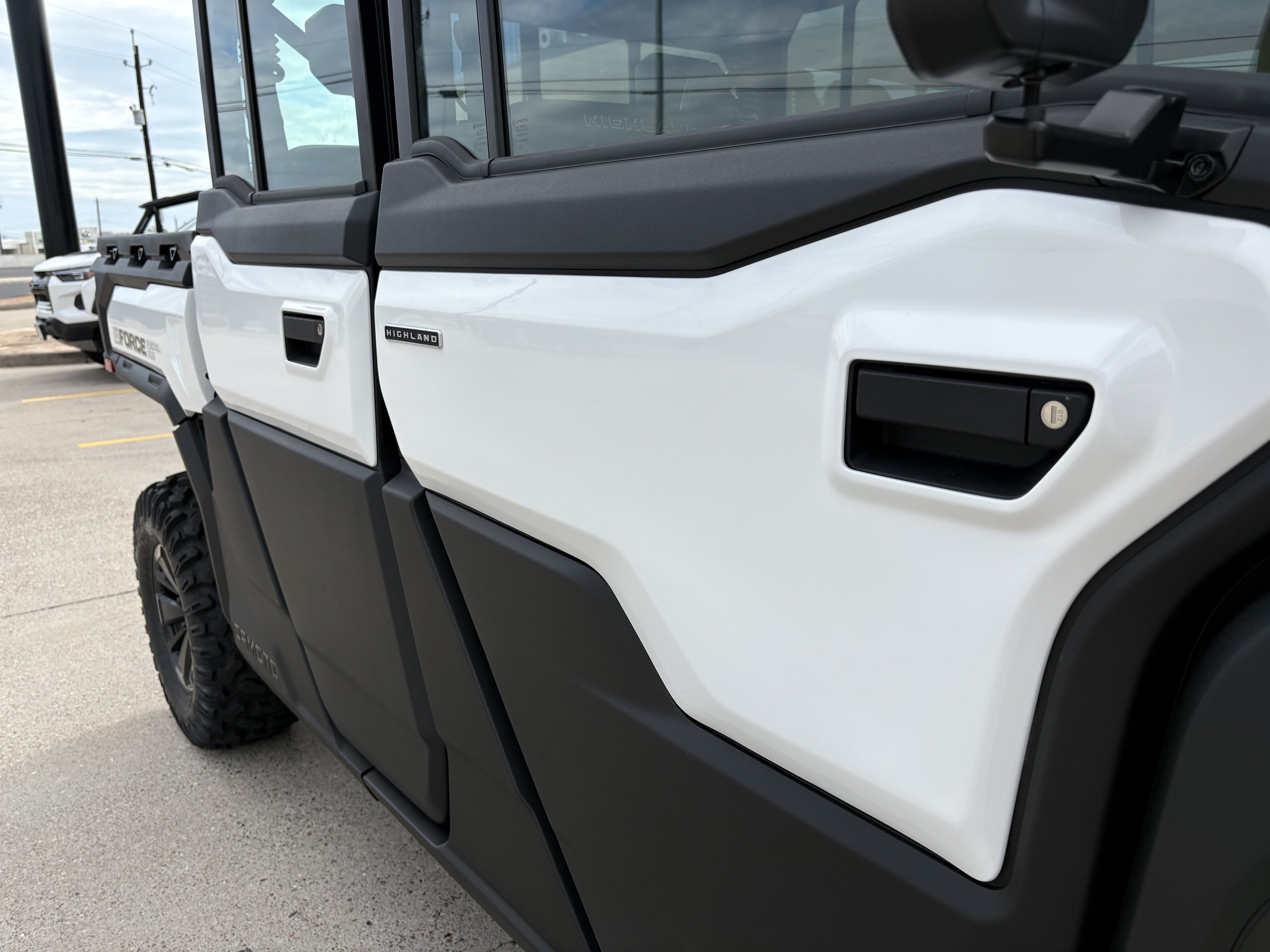 2027 CFMOTO UFORCE U10 XL Pro Highland EPS UTILITY VEHICLE