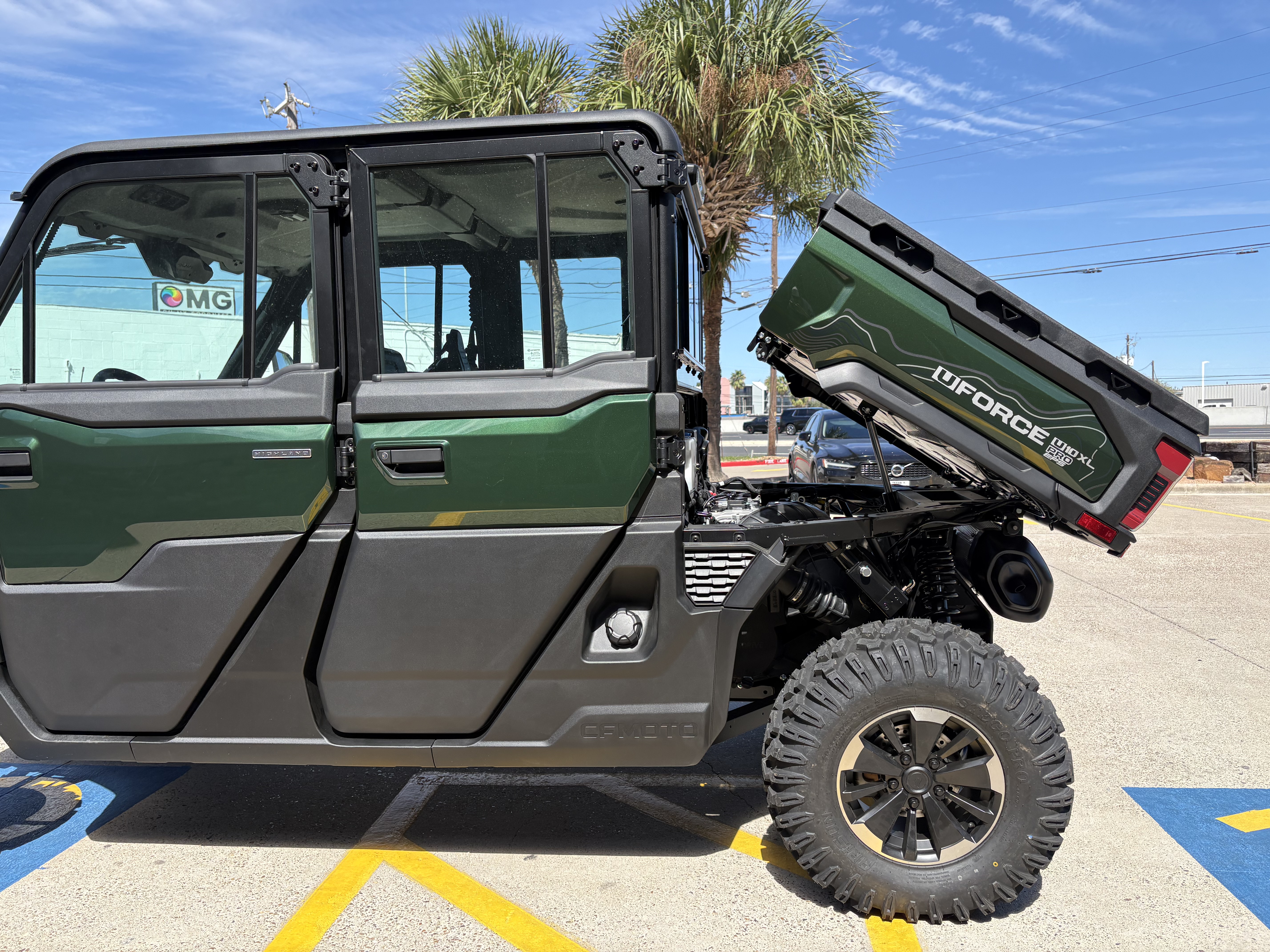 2027 CFMOTO UFORCE U10 XL Pro Highland EPS UTILITY VEHICLE