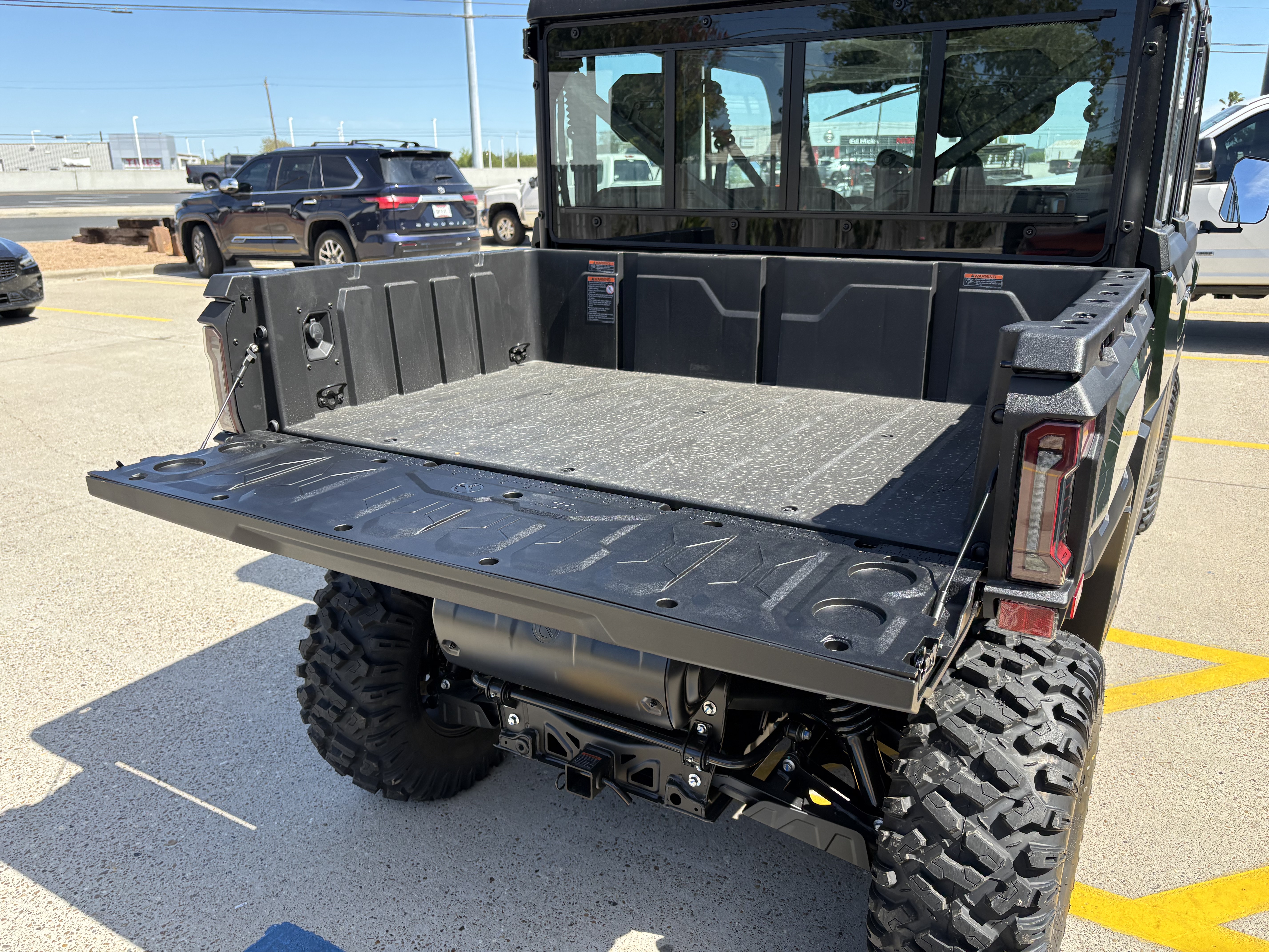2027 CFMOTO UFORCE U10 XL Pro Highland EPS UTILITY VEHICLE