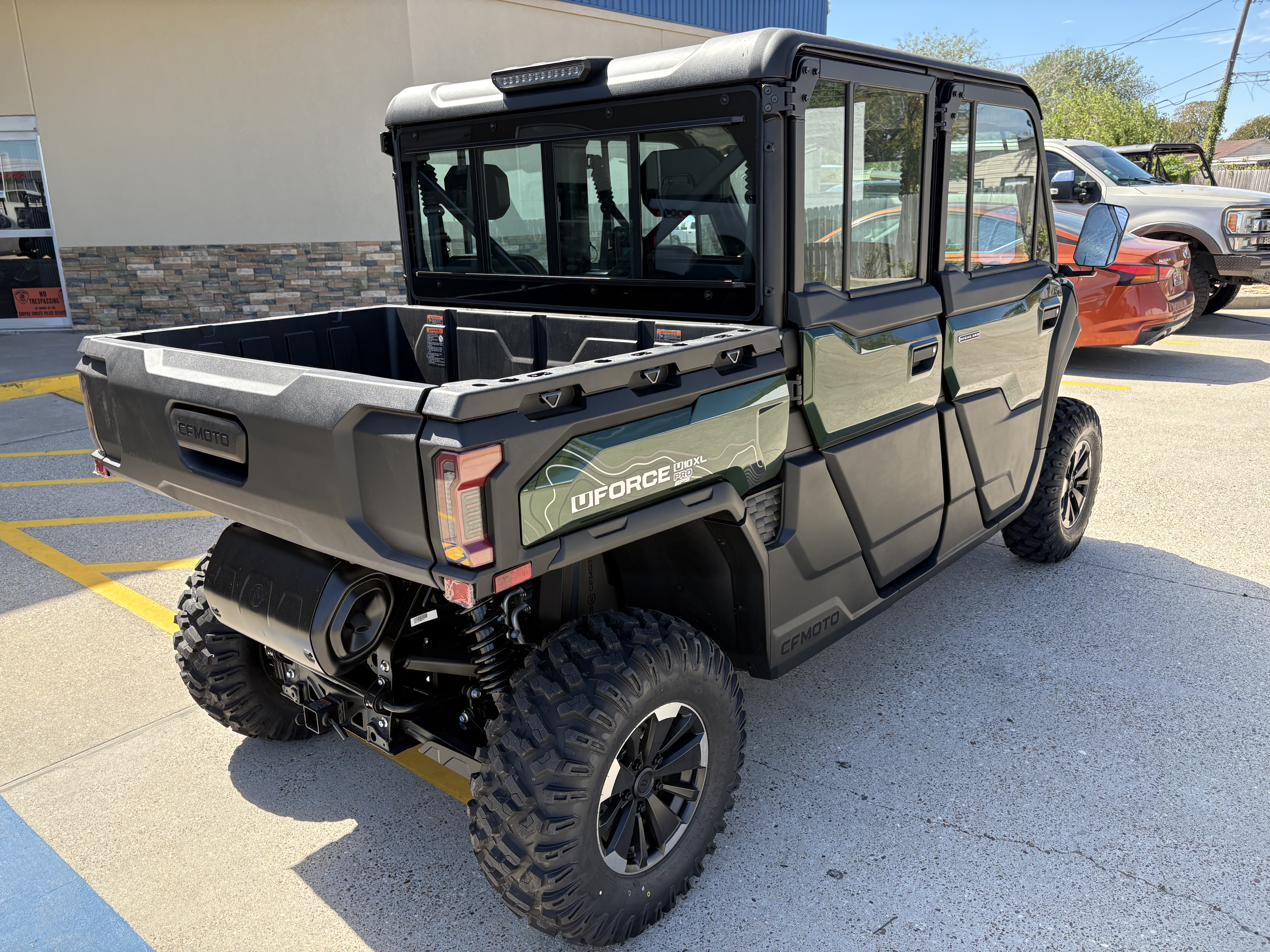 2027 CFMOTO UFORCE U10 XL Pro Highland EPS UTILITY VEHICLE