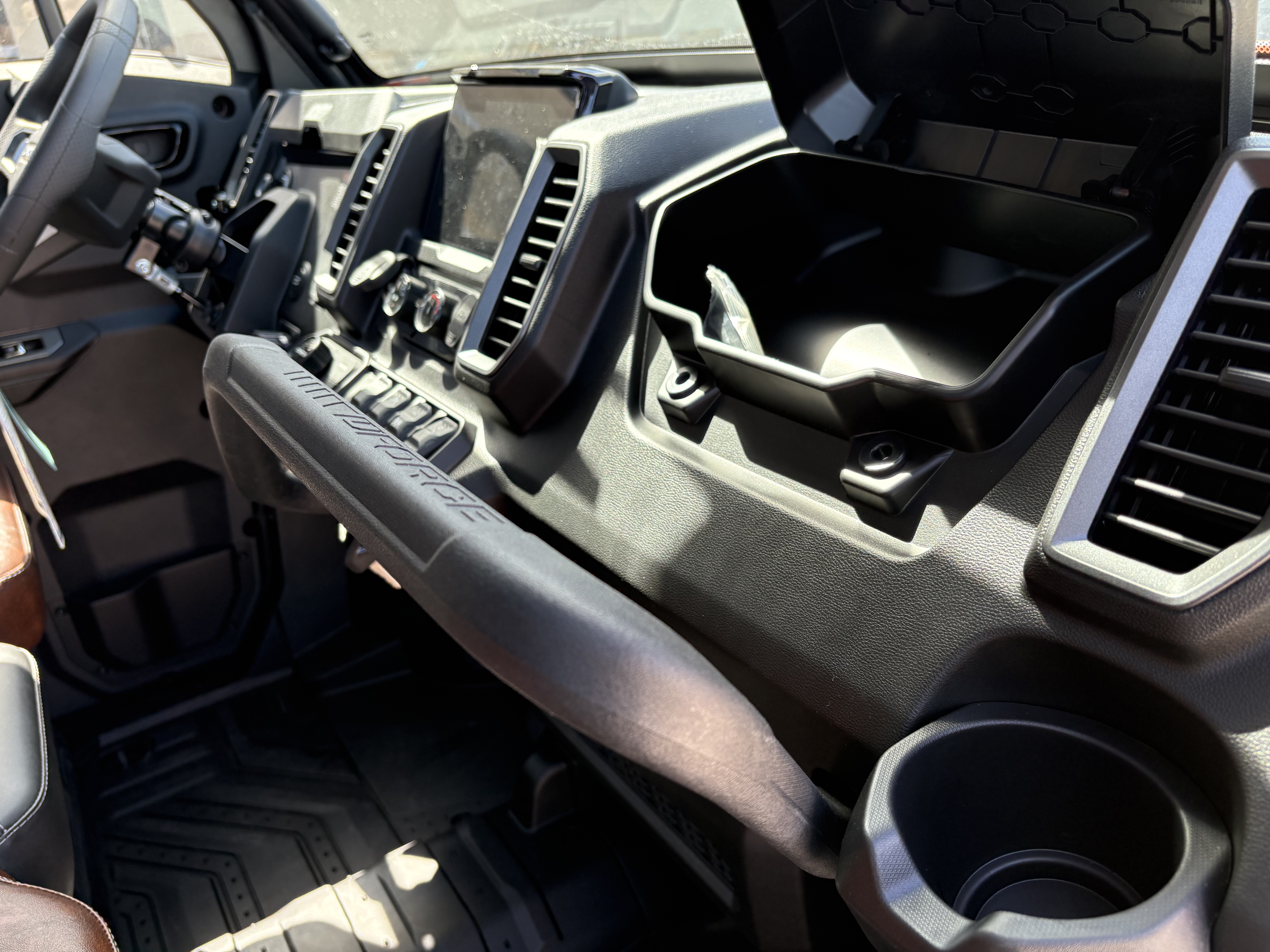 2027 CFMOTO UFORCE U10 XL Pro Highland EPS UTILITY VEHICLE