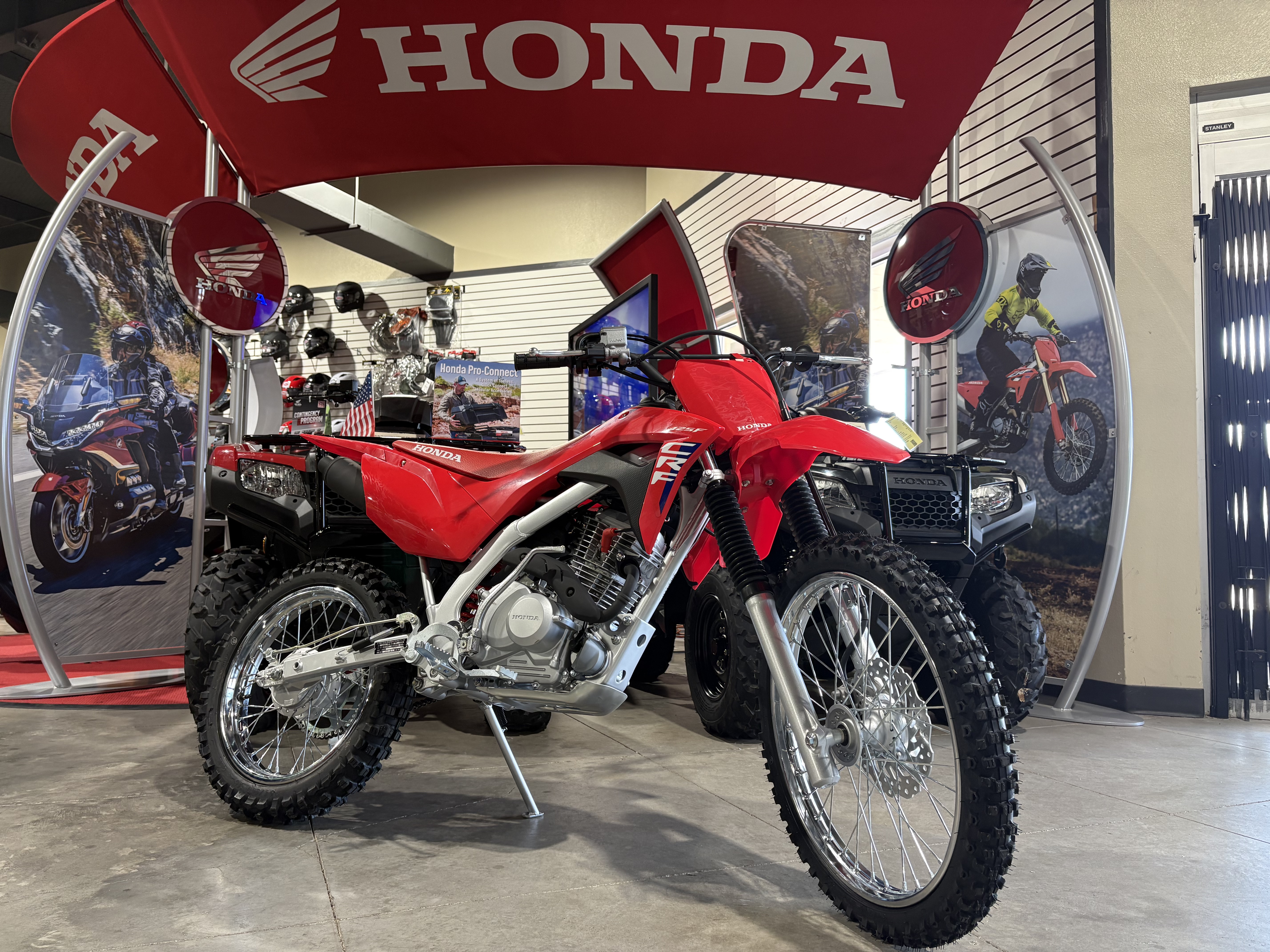 2027 HONDA CRF125F Big Wheel DIRT BIKE