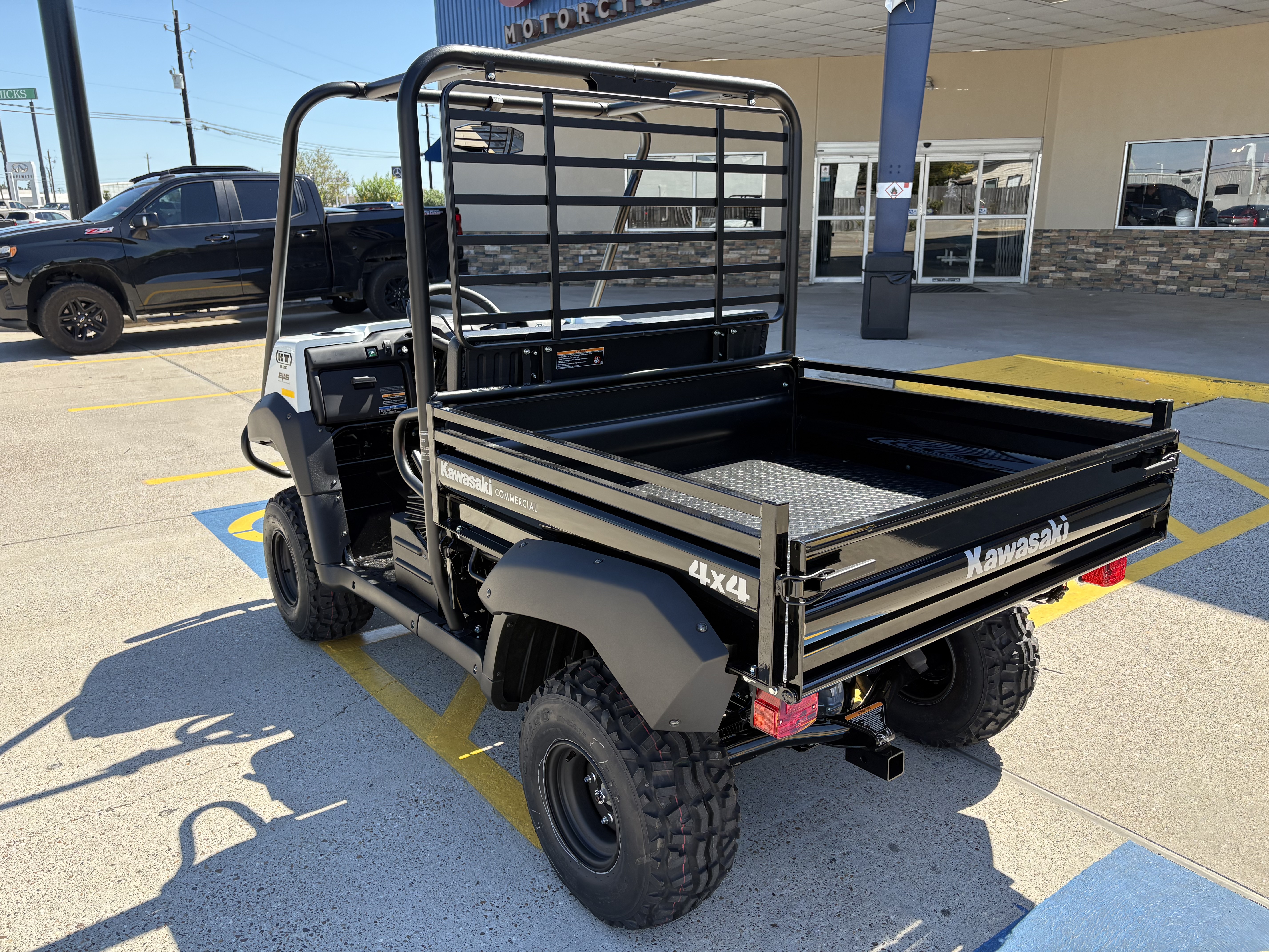 2027 KAWASAKI KT620 4X4 UTILITY VEHICLE