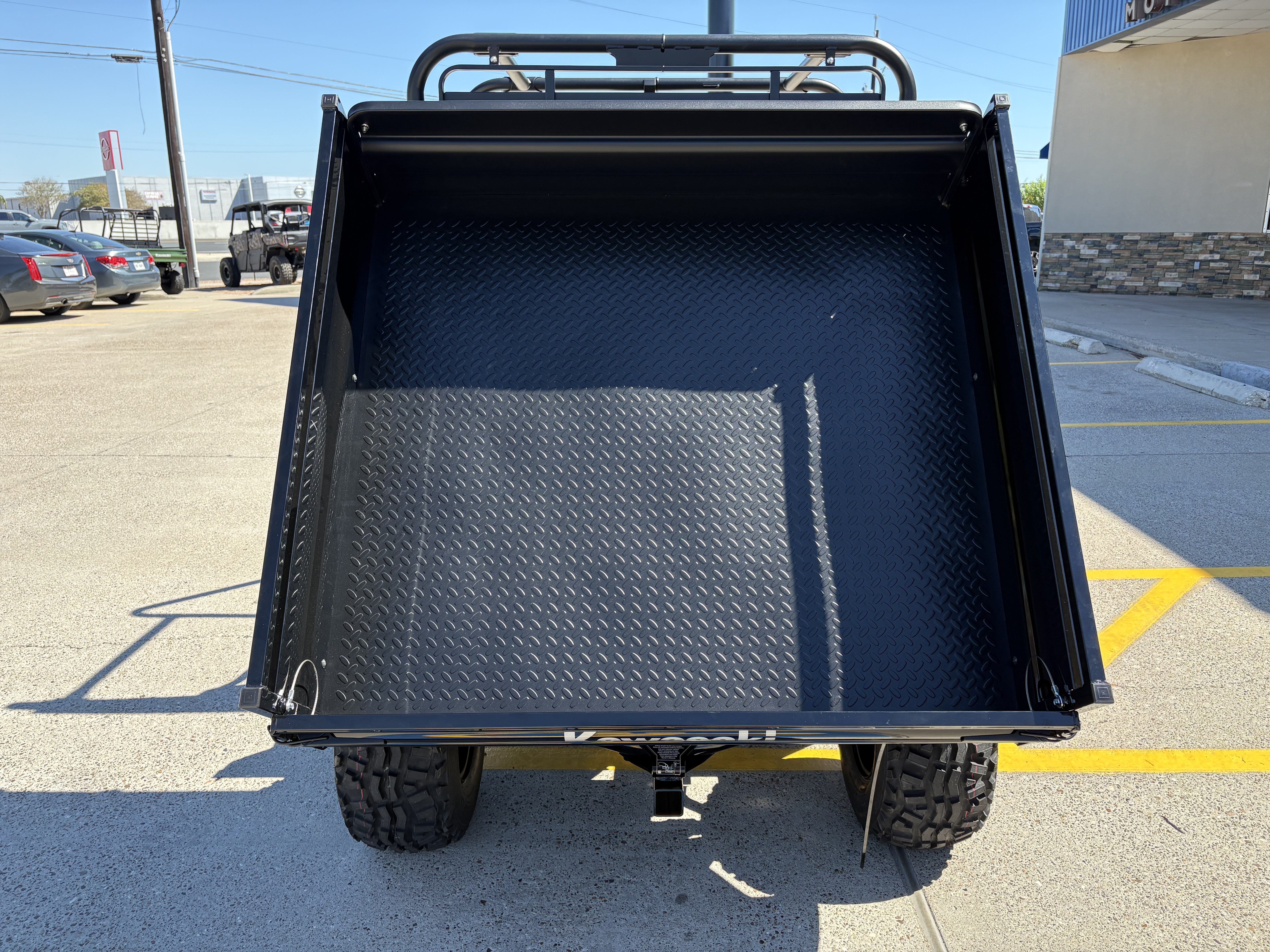 2027 KAWASAKI KT620 4X4 UTILITY VEHICLE