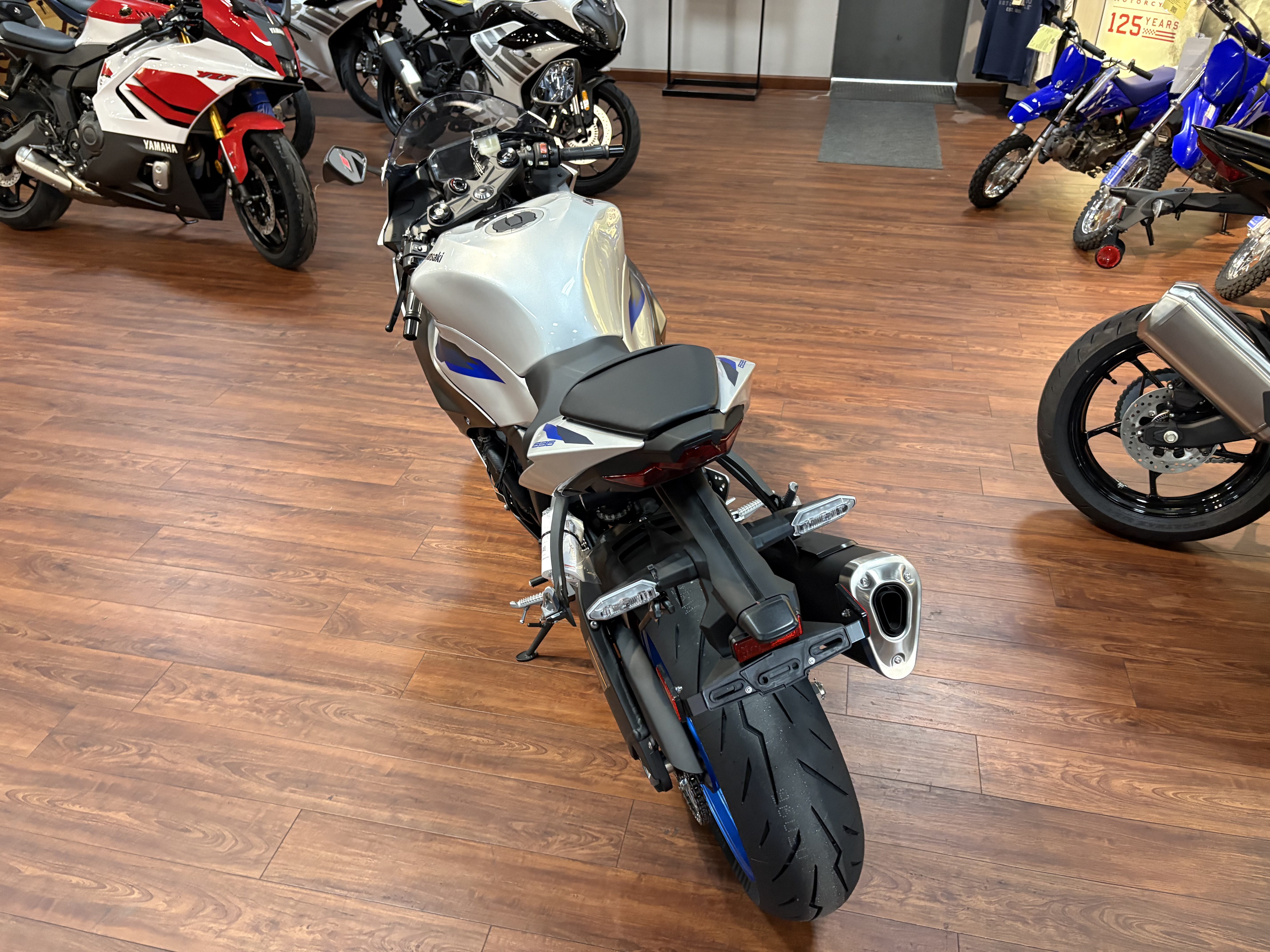 2027 Kawasaki NINJA ZX-6R ABS SPORT BIKE