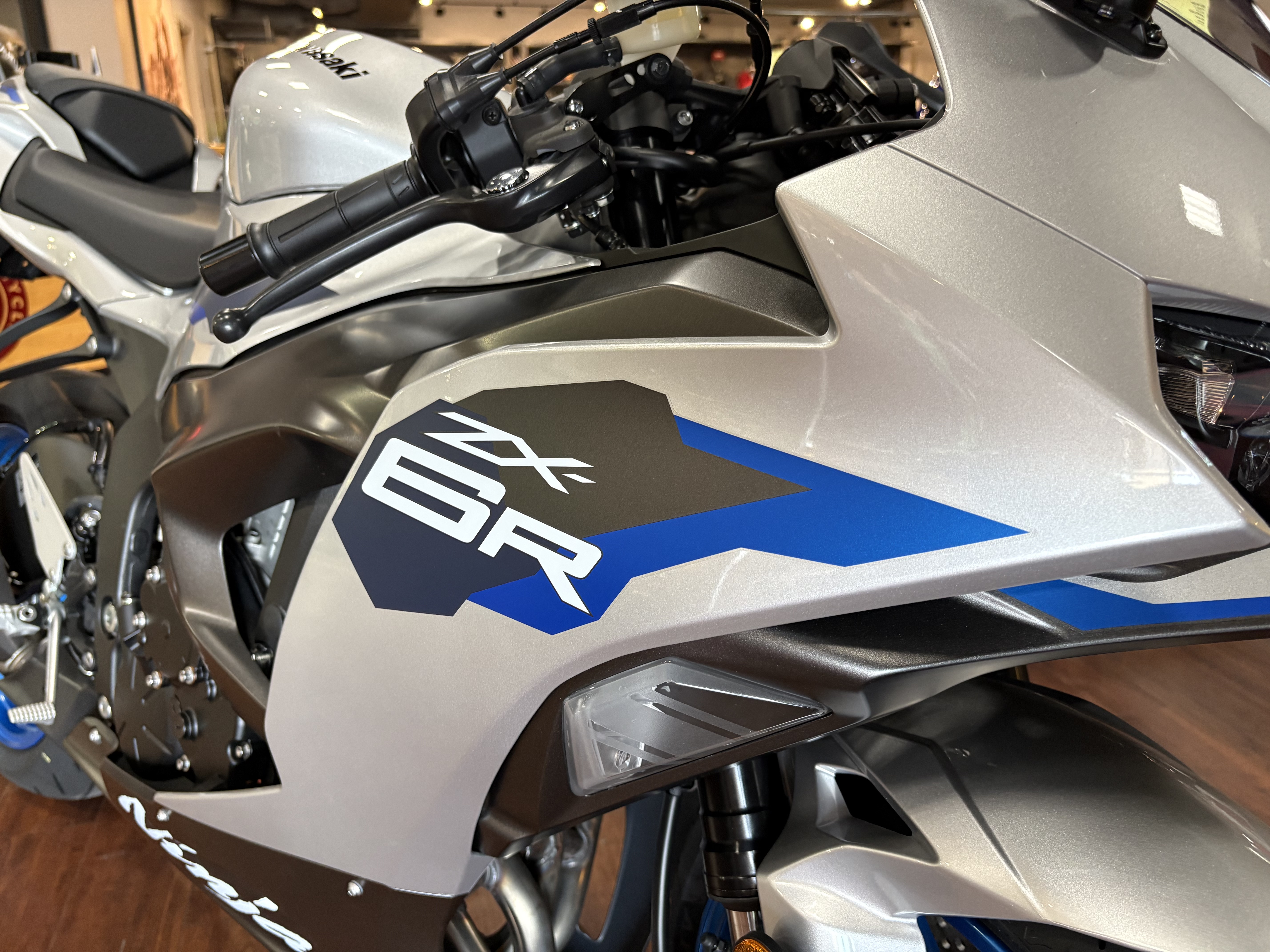 2027 Kawasaki NINJA ZX-6R ABS SPORT BIKE