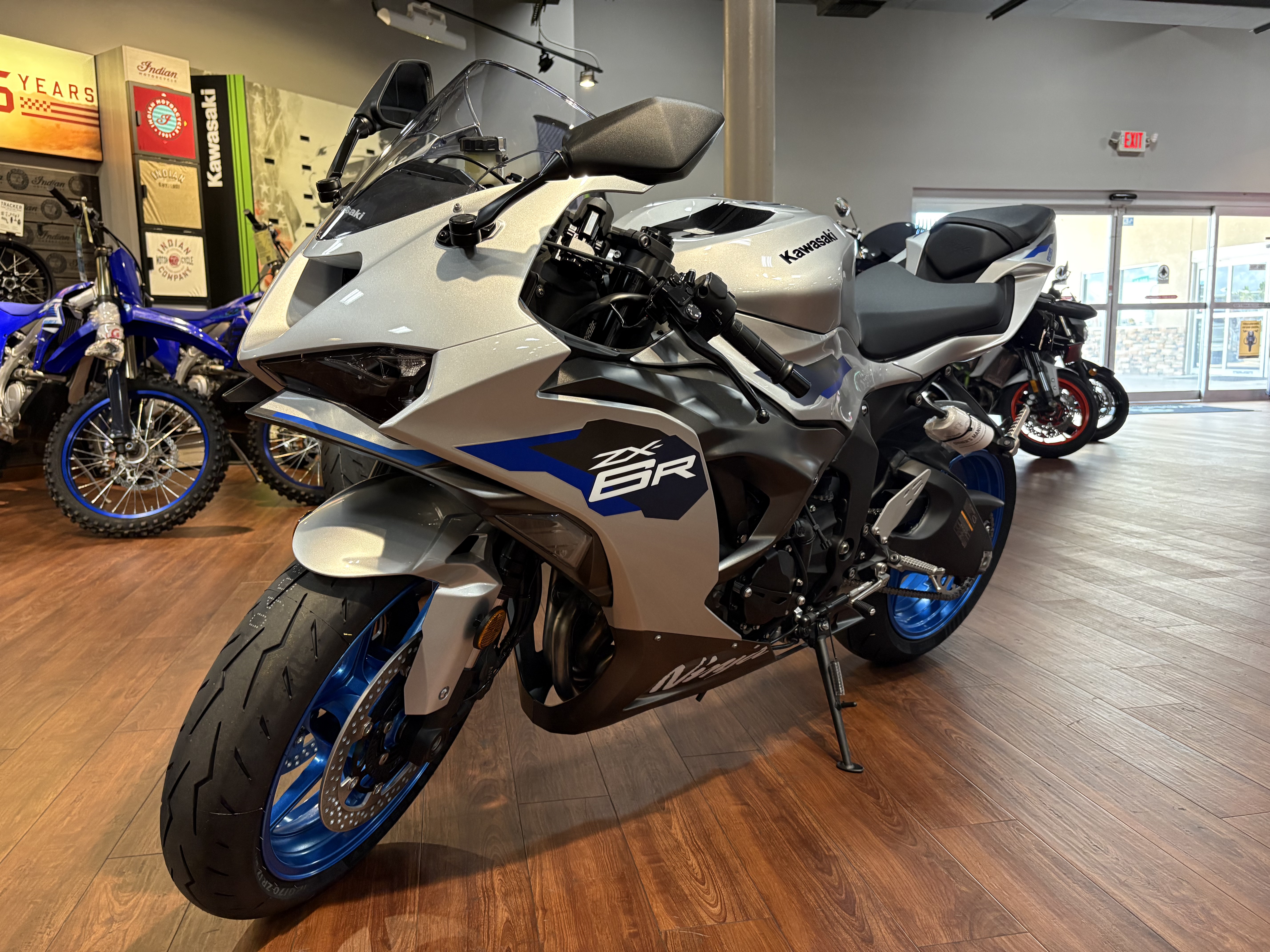 2027 Kawasaki NINJA ZX-6R ABS SPORT BIKE