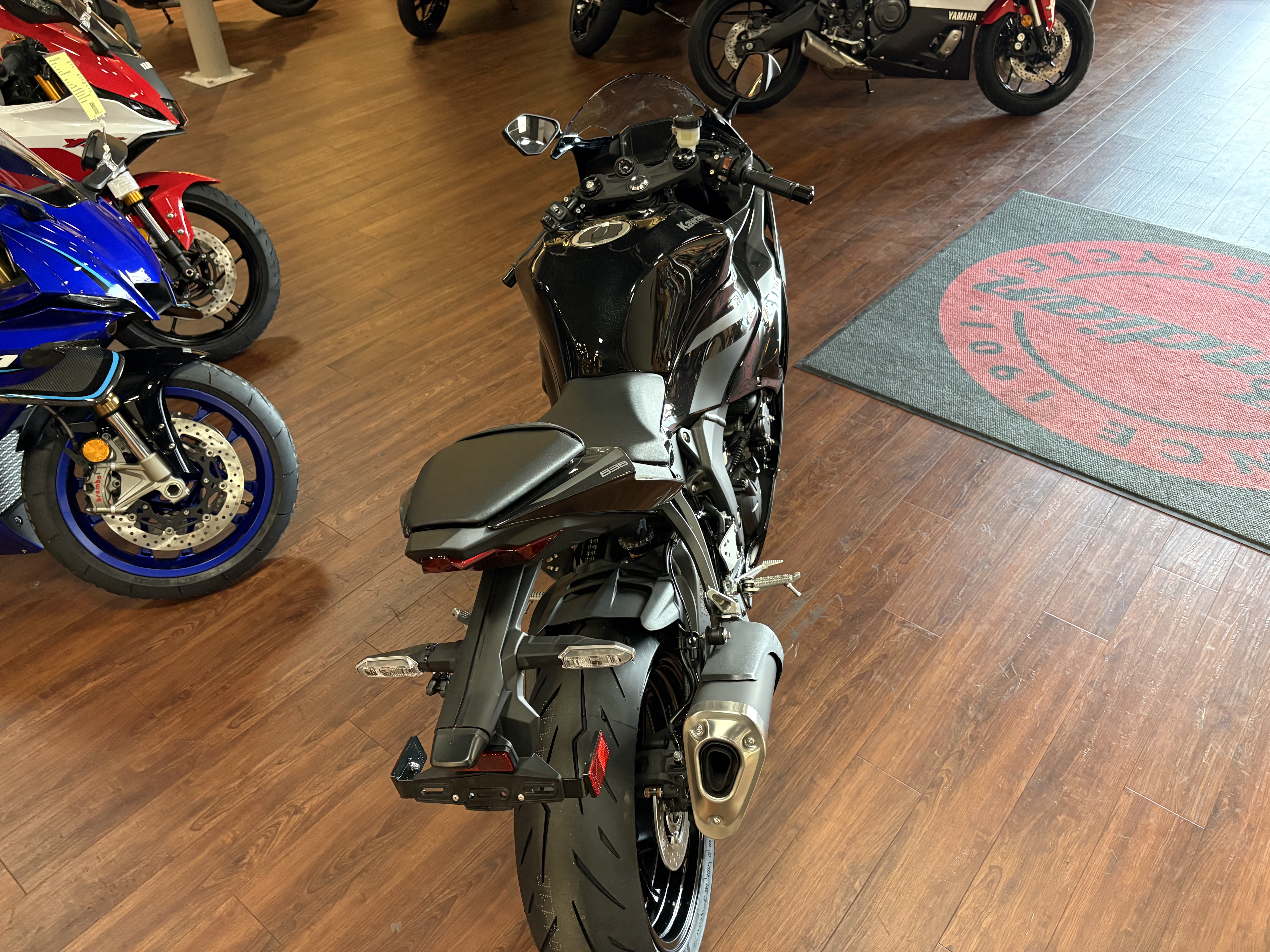2027 Kawasaki NINJA ZX-6R NON-ABS SPORT BIKE