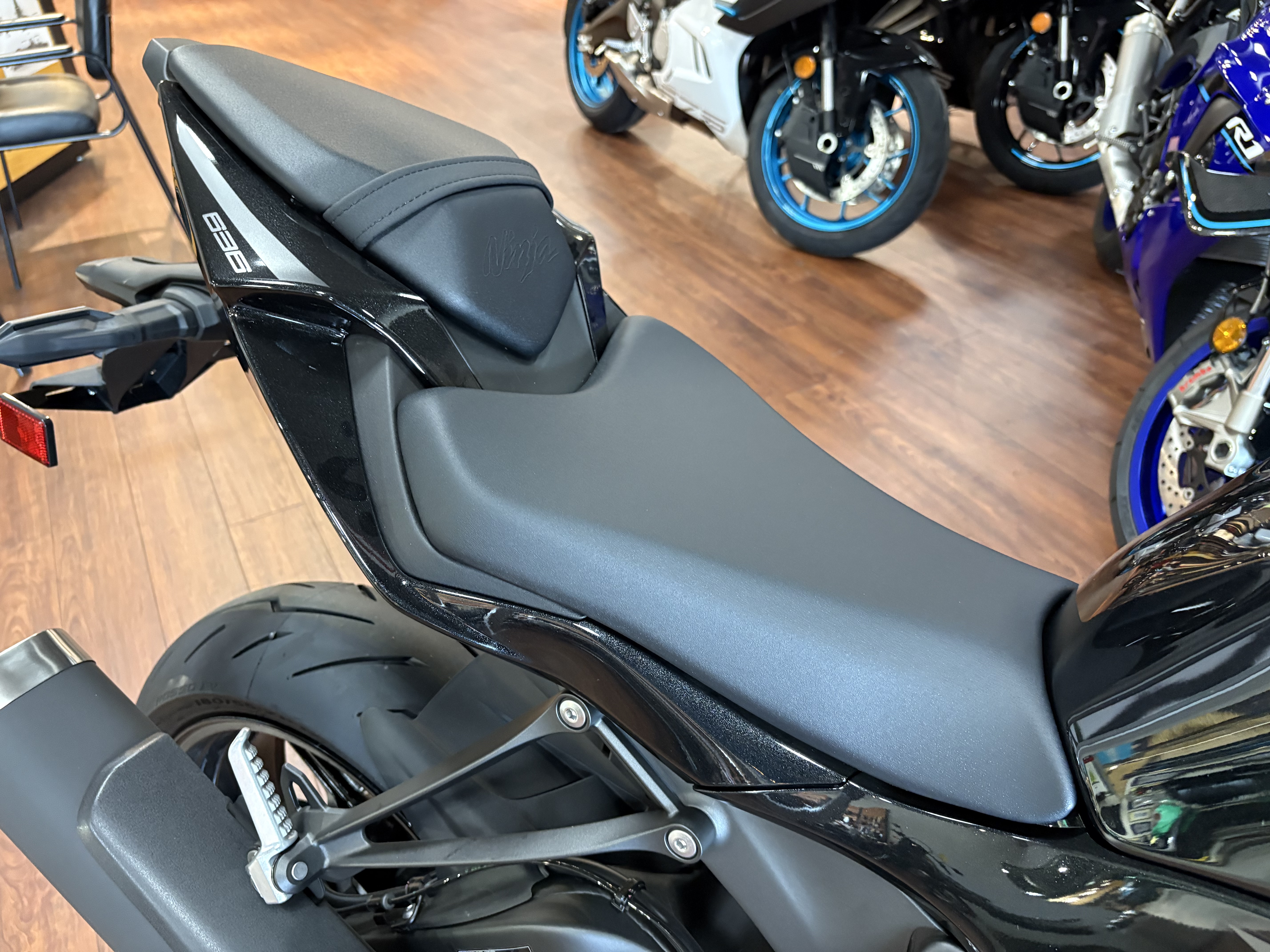 2027 Kawasaki NINJA ZX-6R NON-ABS SPORT BIKE