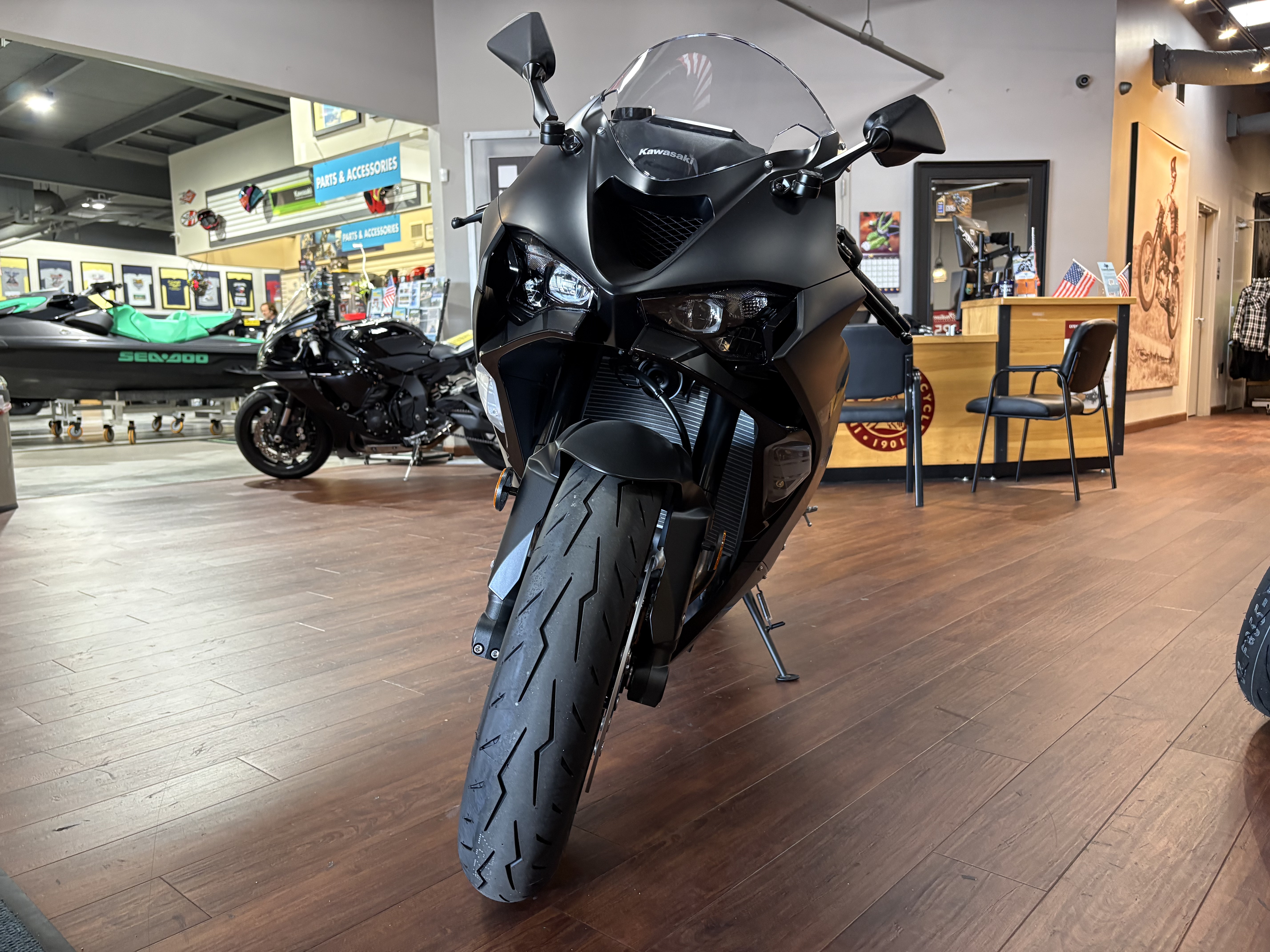 2027 Kawasaki NINJA ZX-6R NON-ABS SPORT BIKE