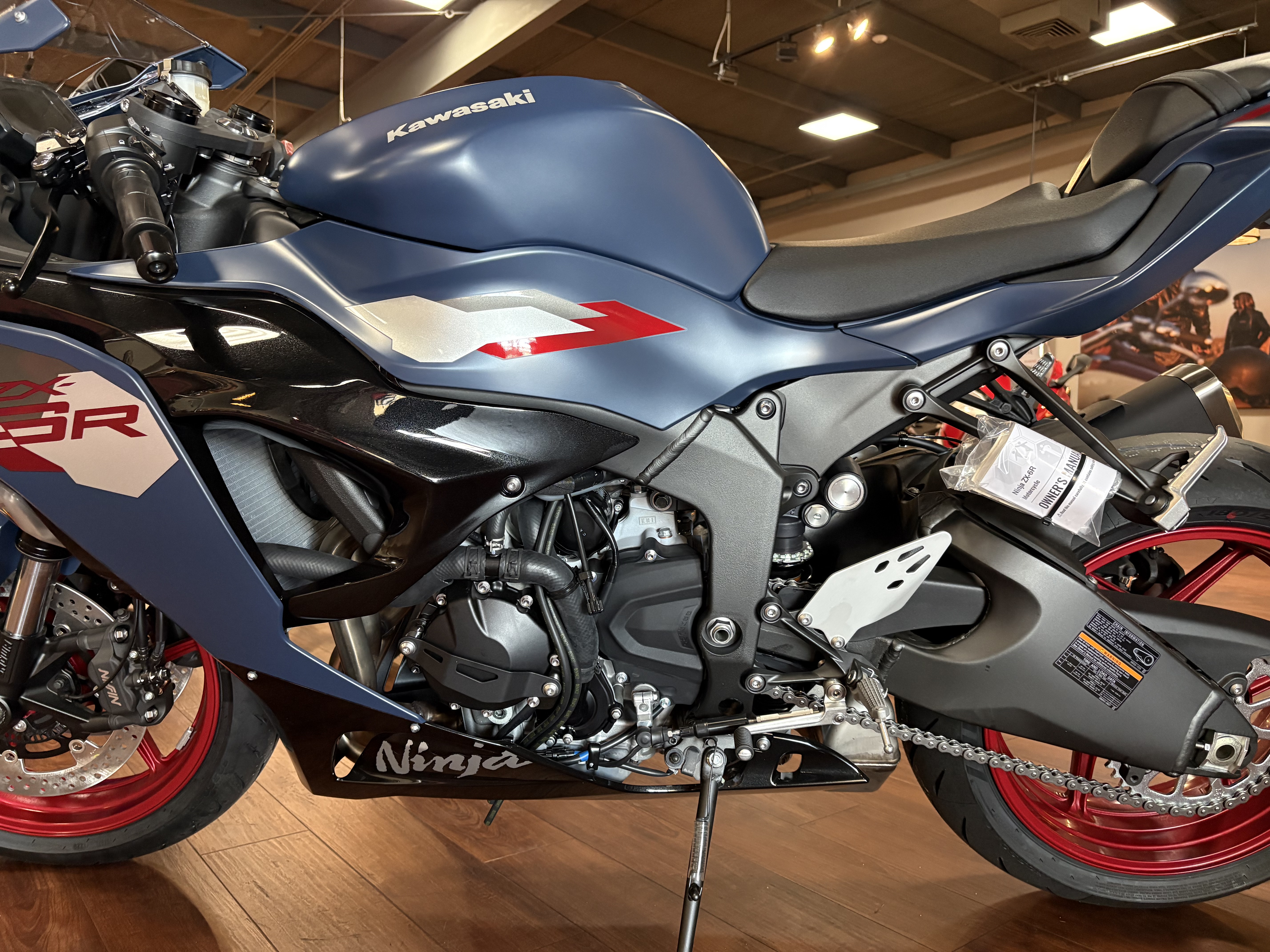 2027 Kawasaki NINJA ZX-6R NON-ABS SPORT BIKE