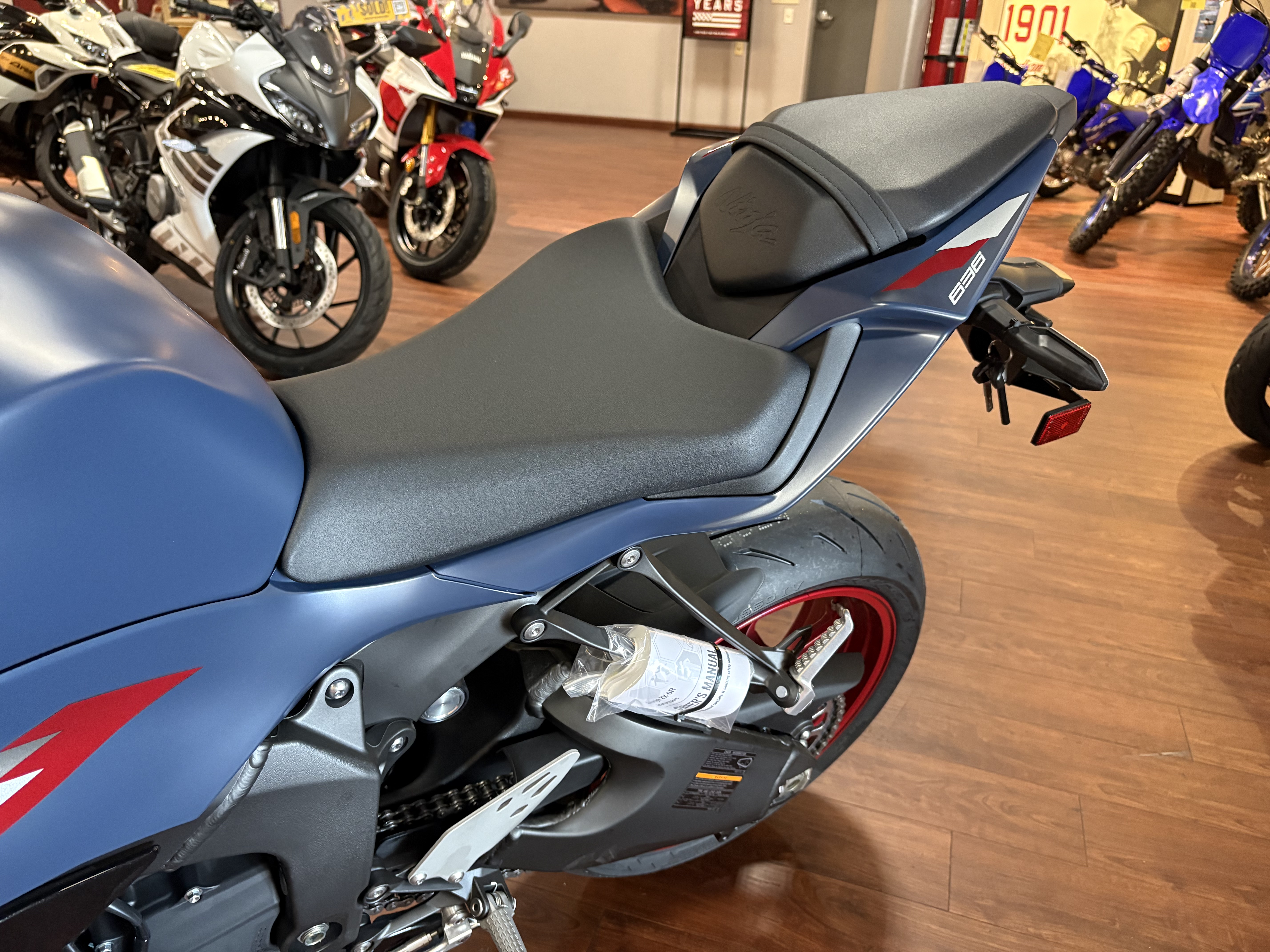 2027 Kawasaki NINJA ZX-6R NON-ABS SPORT BIKE