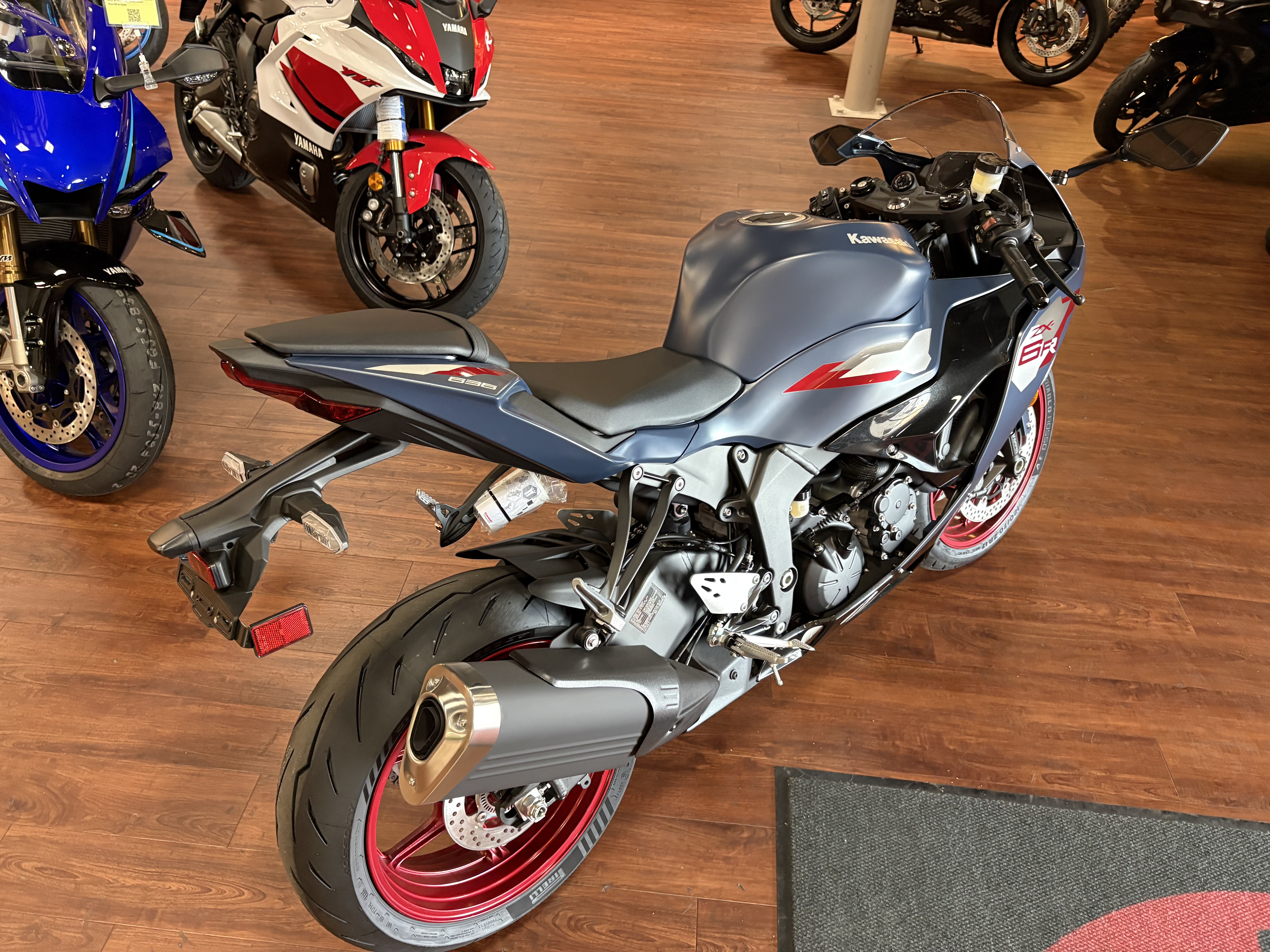 2027 Kawasaki NINJA ZX-6R NON-ABS SPORT BIKE