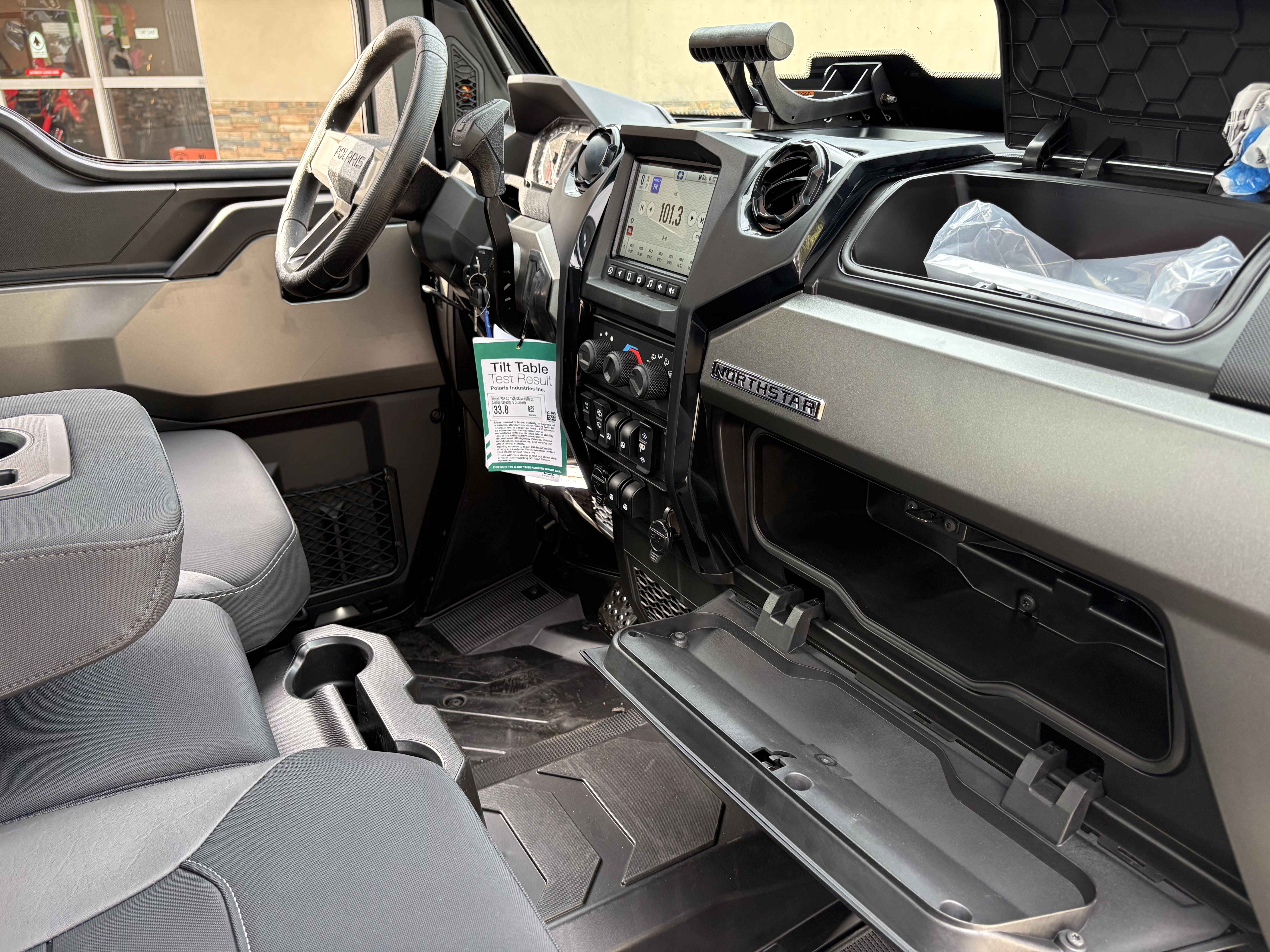 2027 Polaris RANGER CREW XD 1500 Northstar Ultimate UTV
