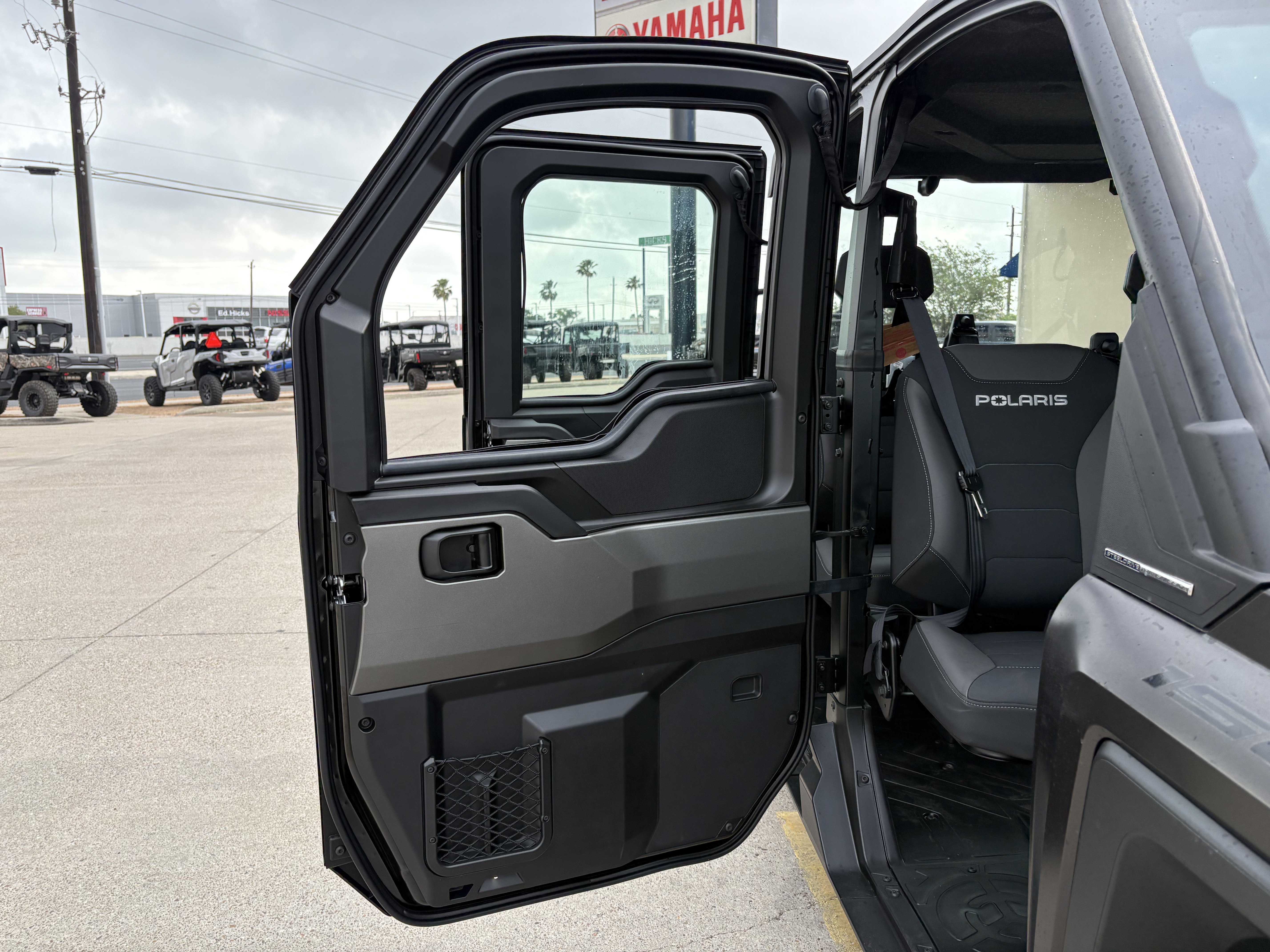 2027 Polaris RANGER CREW XD 1500 Northstar Ultimate UTV