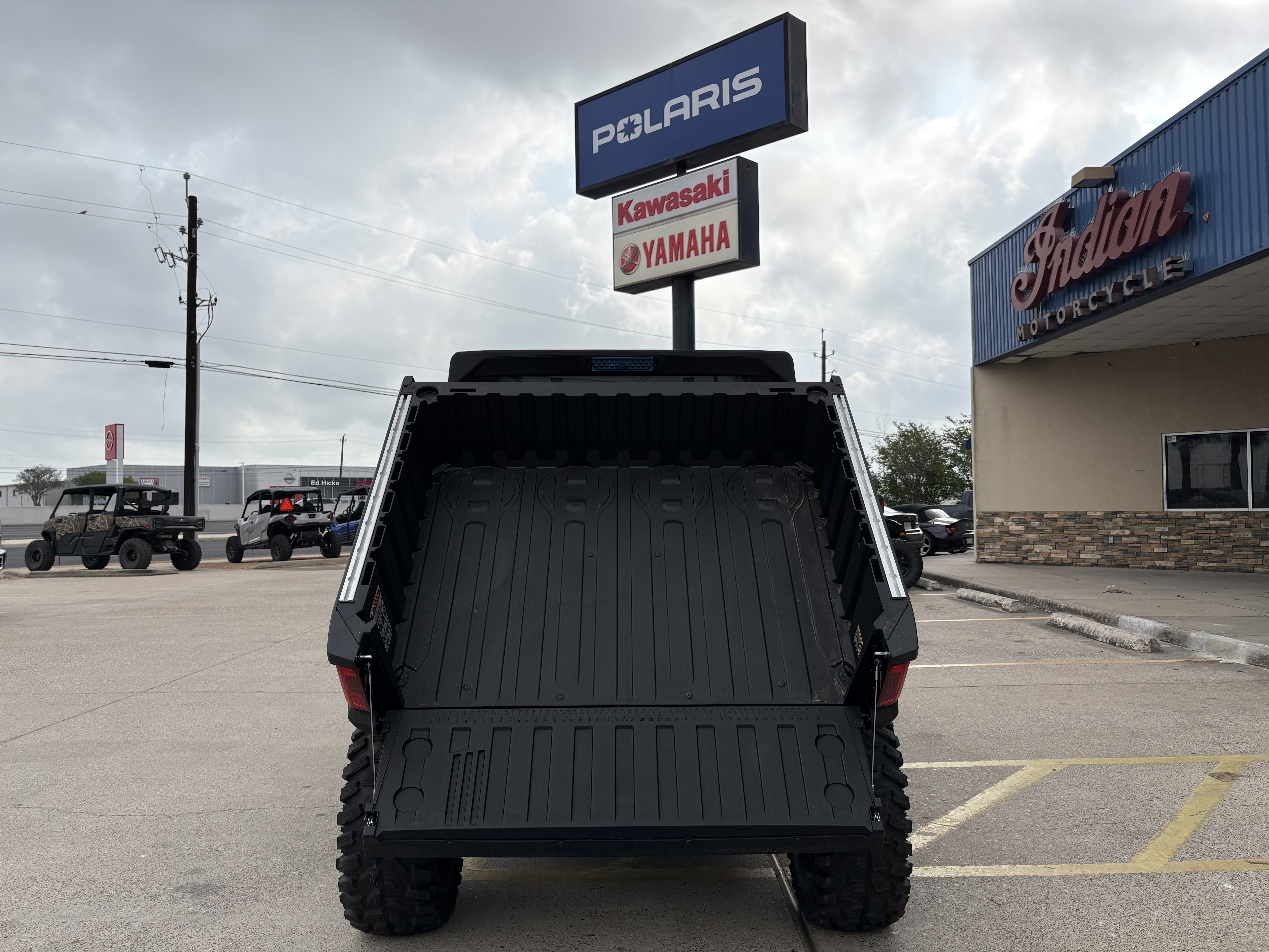 2027 Polaris RANGER CREW XD 1500 Northstar Ultimate UTV