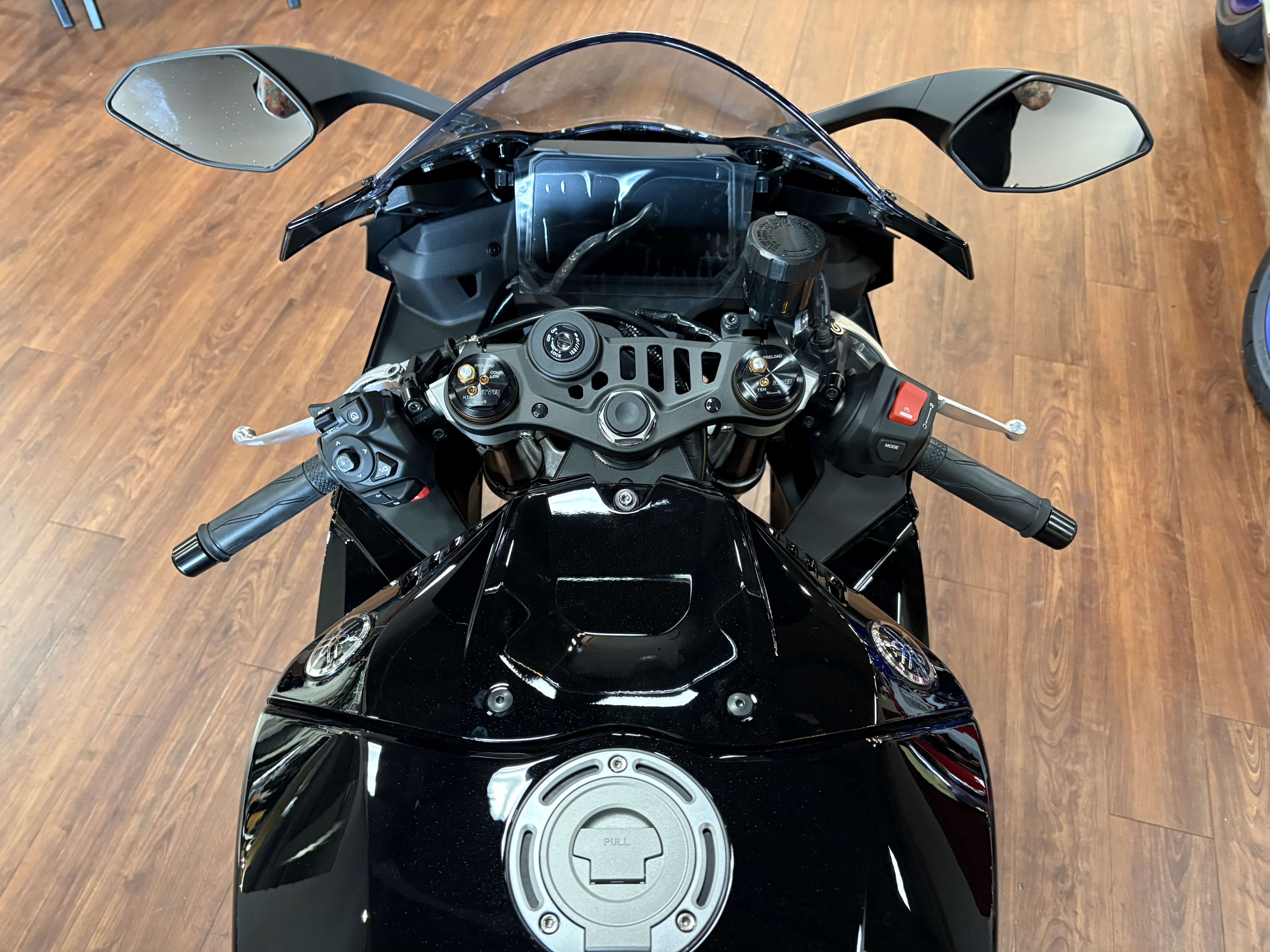 2027 Yamaha YZF-R9 SPORT BIKE