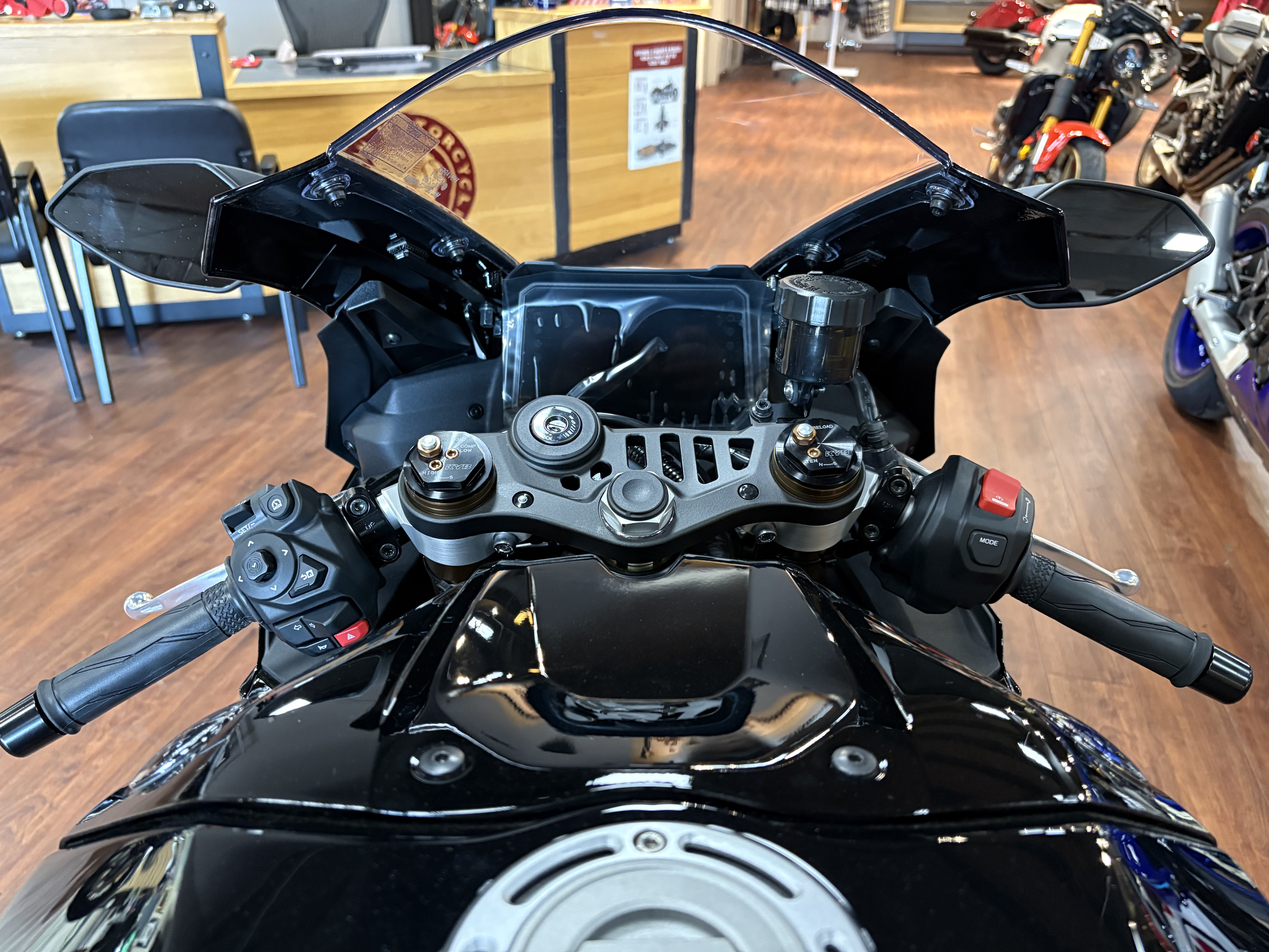 2027 Yamaha YZF-R9 SPORT BIKE
